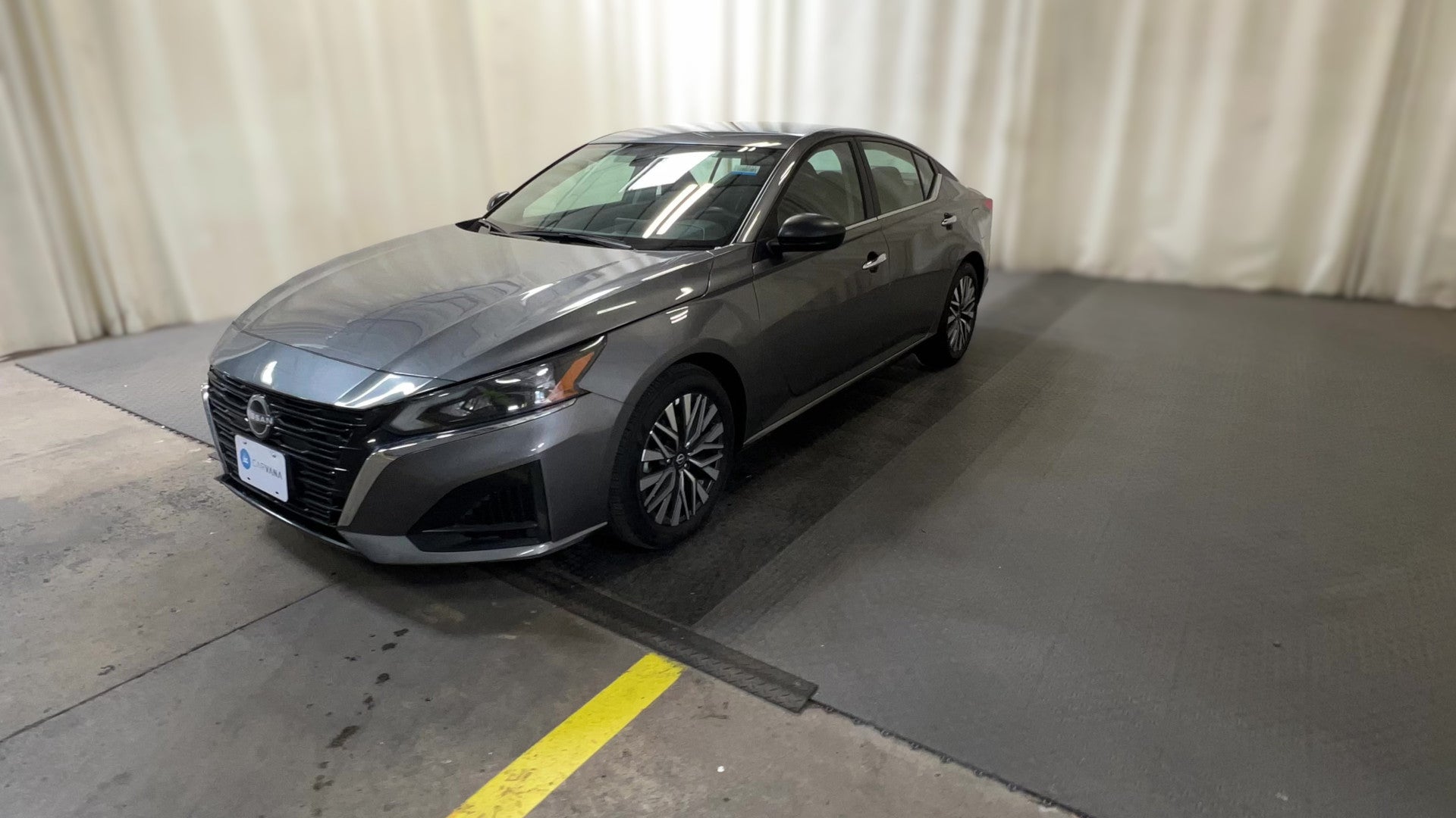 2025 Nissan Altima vehicle photo