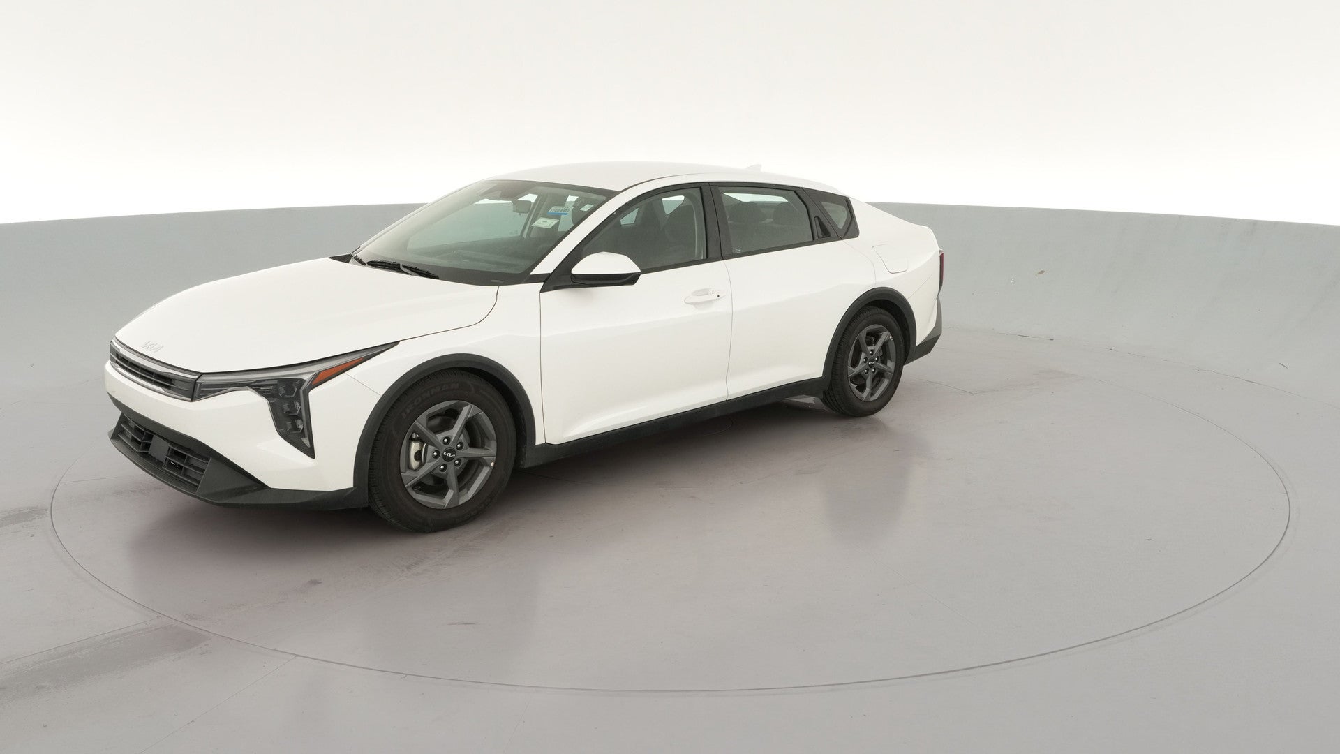 2025 Kia K4 vehicle photo