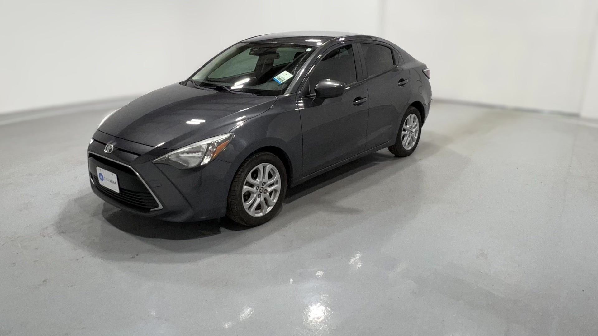 2017 Toyota Yaris iA vehicle photo