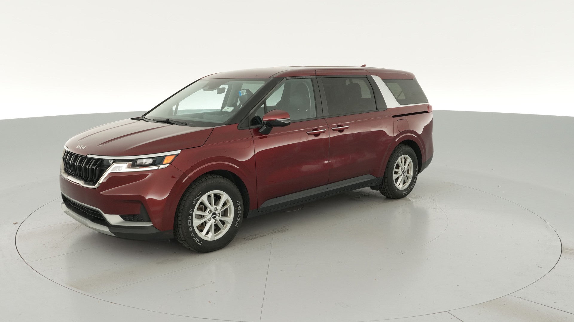 2023 Kia Carnival vehicle photo