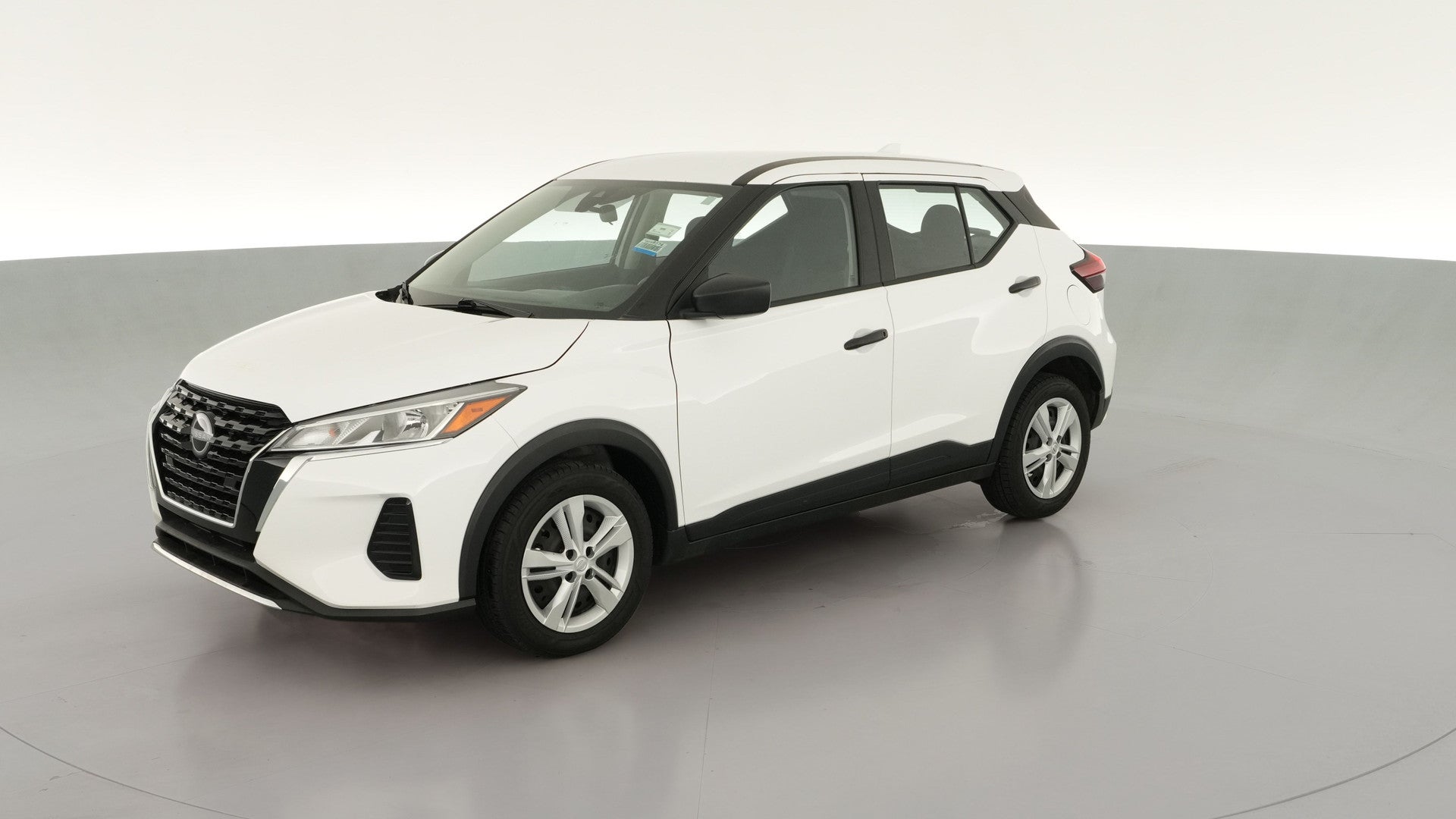 2024 Nissan Kicks vehicle photo