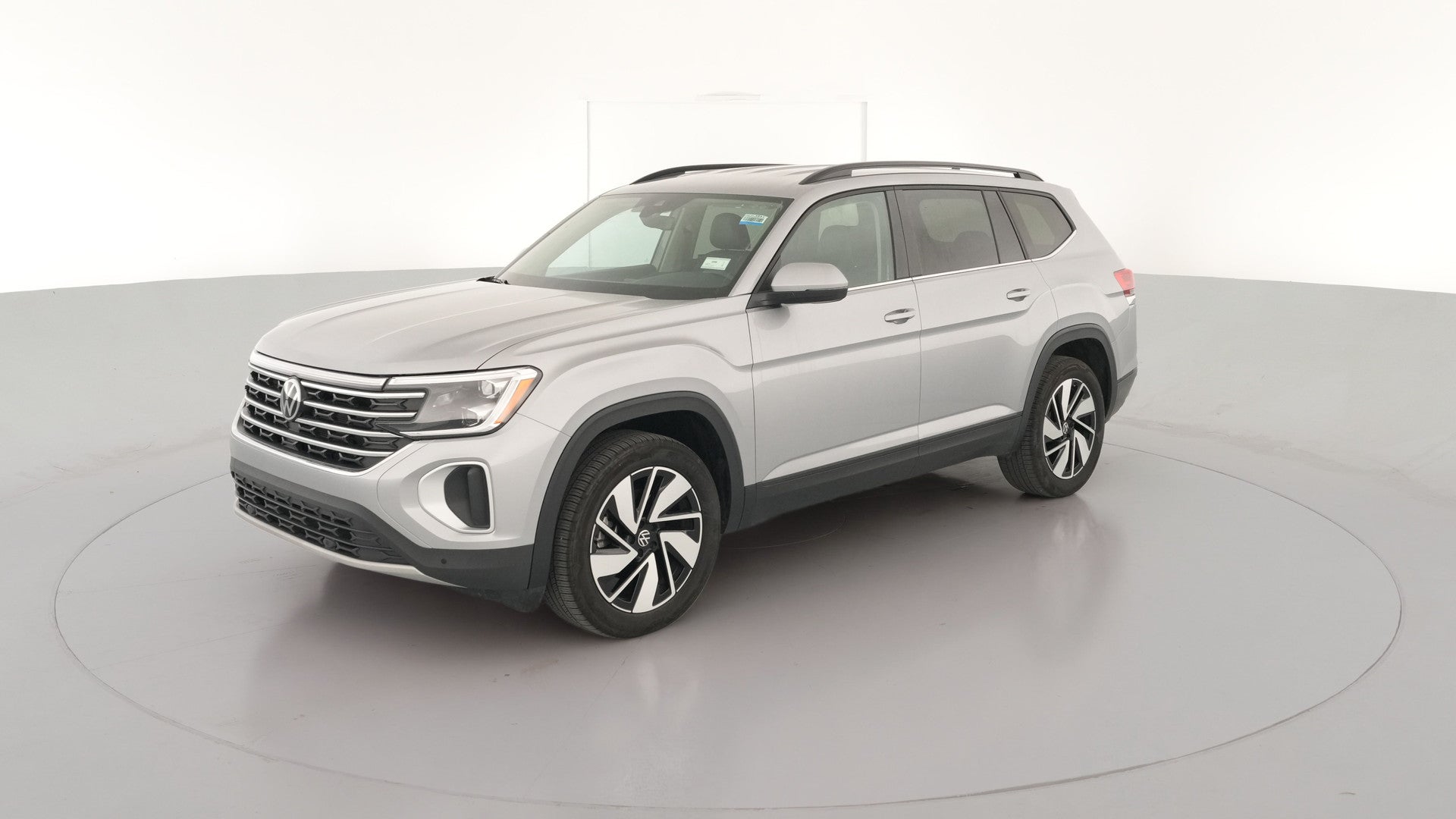 2026 Volkswagen Atlas vehicle photo