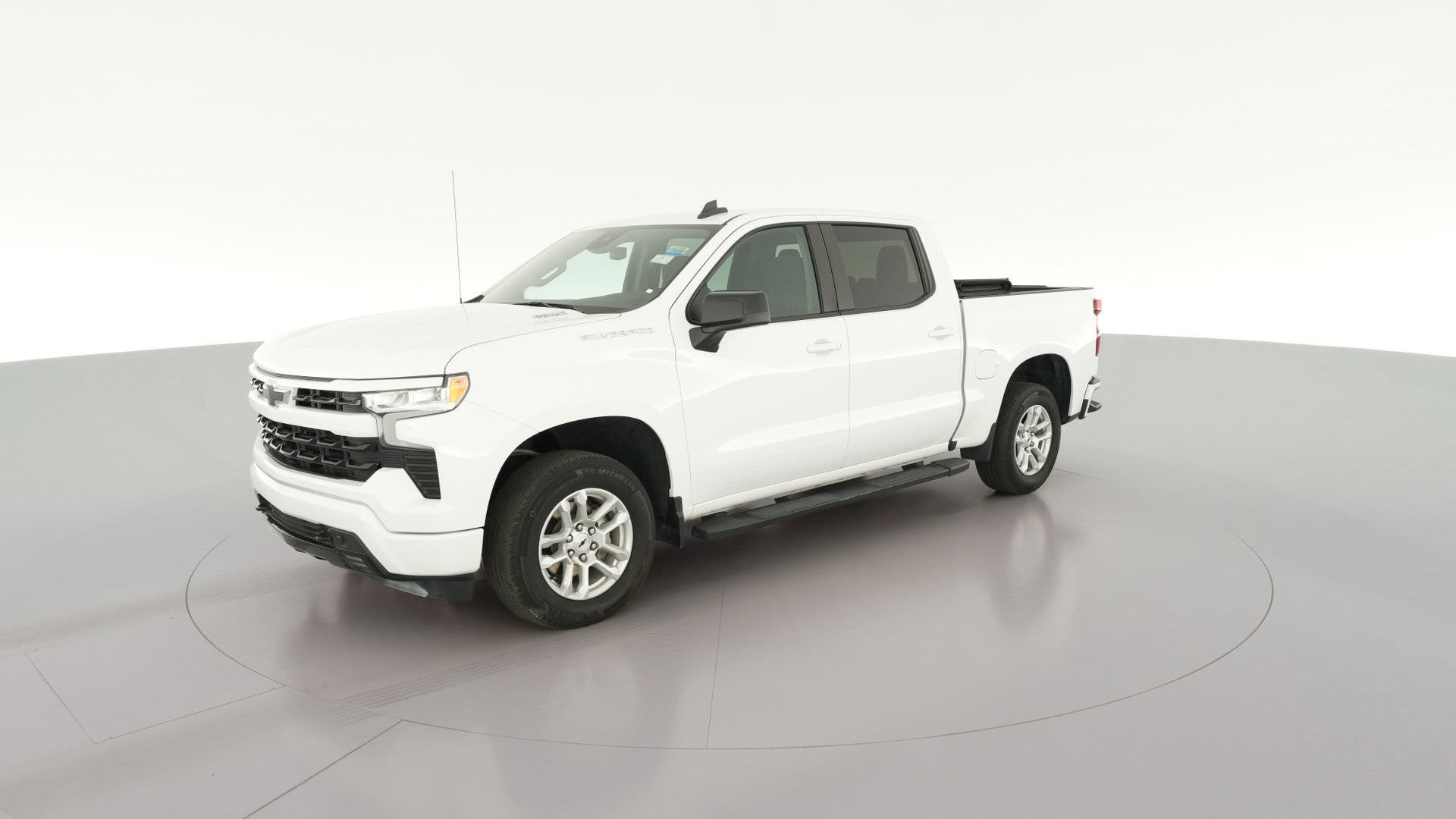 2024 Chevrolet Silverado 1500 Crew Cab vehicle photo