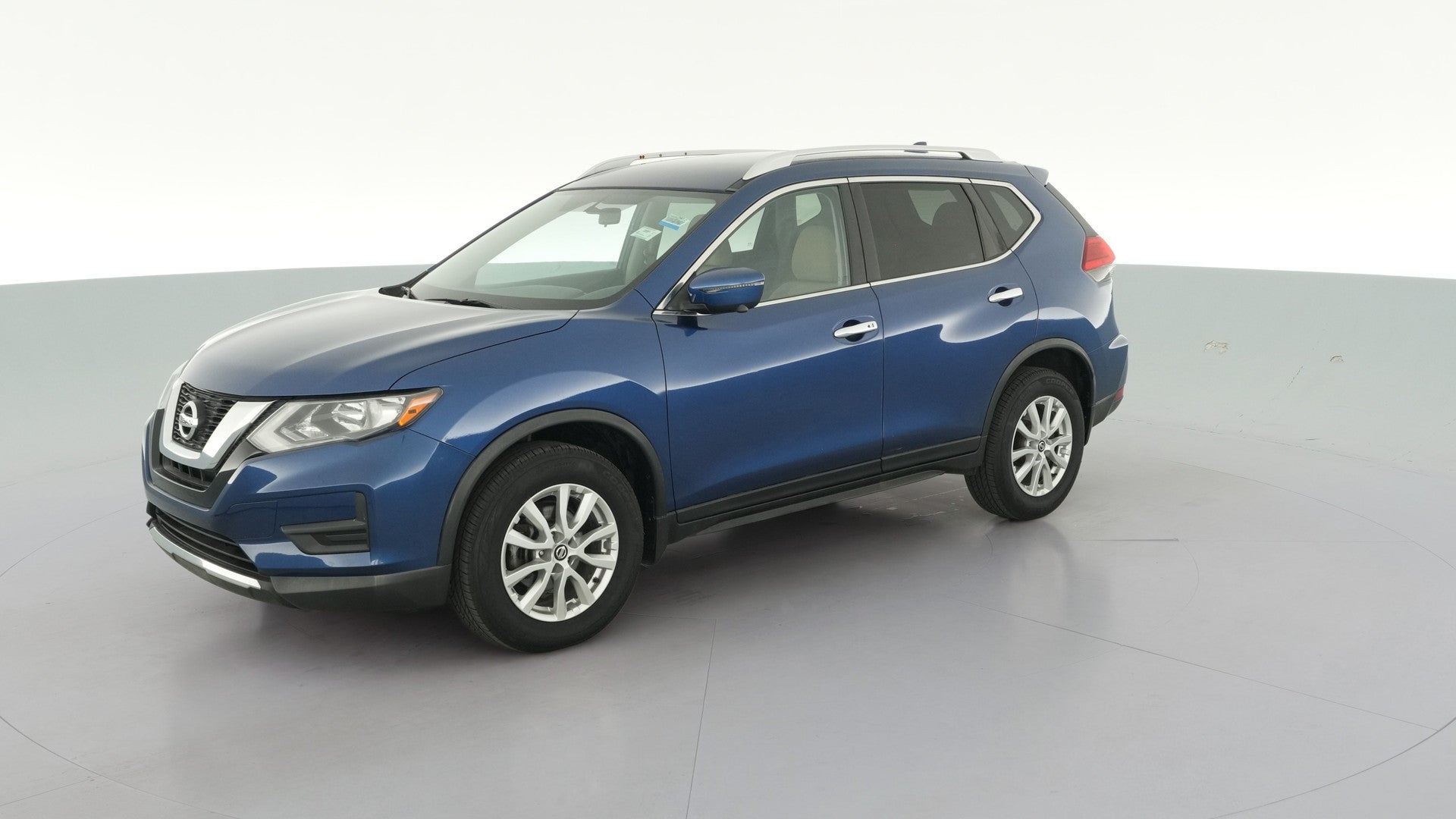 2017 Nissan Rogue vehicle photo