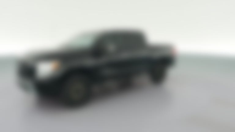 2020 Nissan Titan Crew Cab vehicle photo