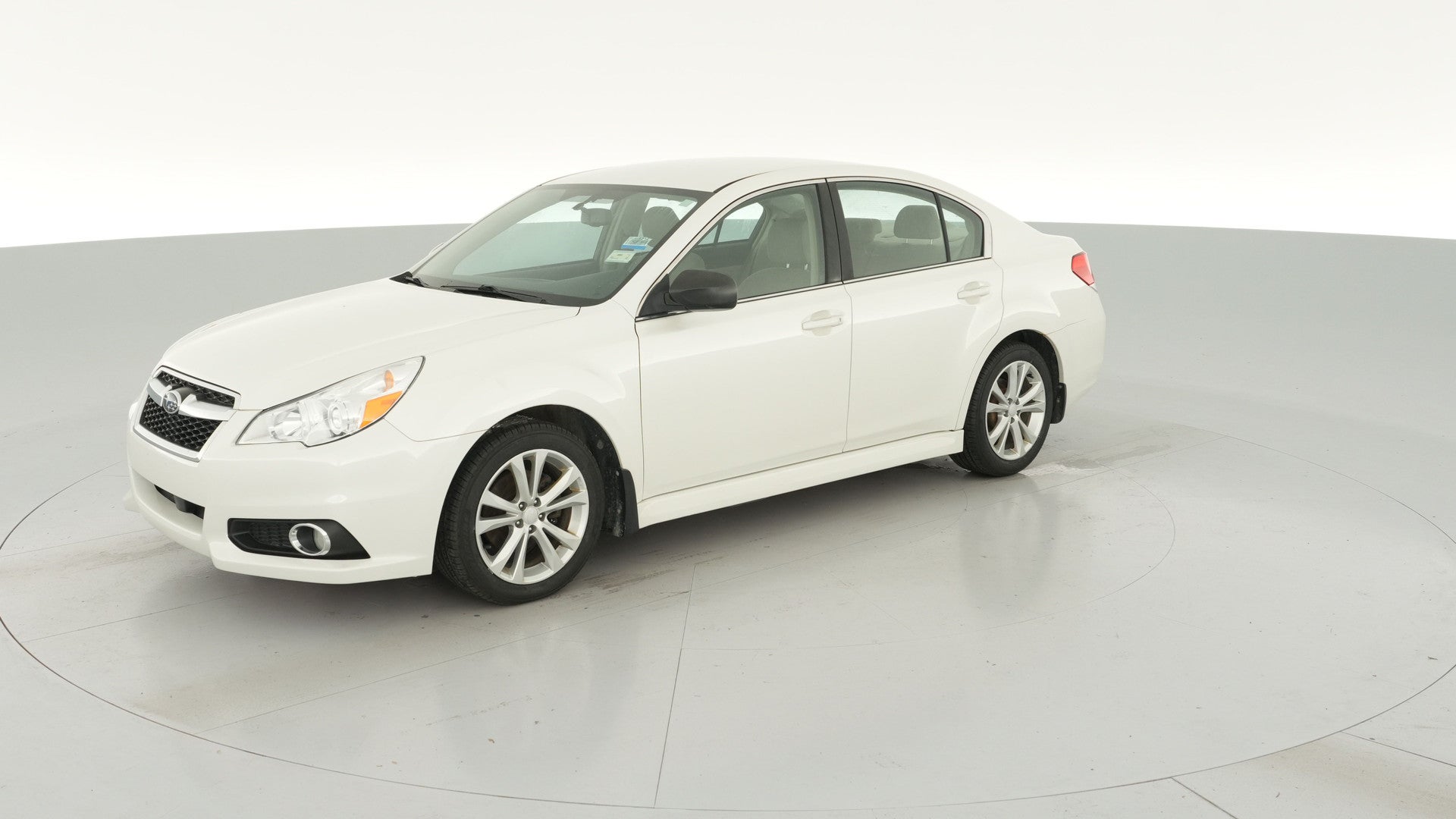 2014 Subaru Legacy vehicle photo