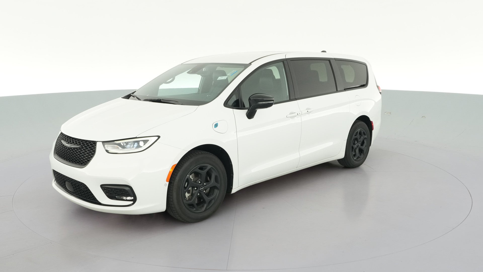 2024 Chrysler Pacifica Hybrid vehicle photo