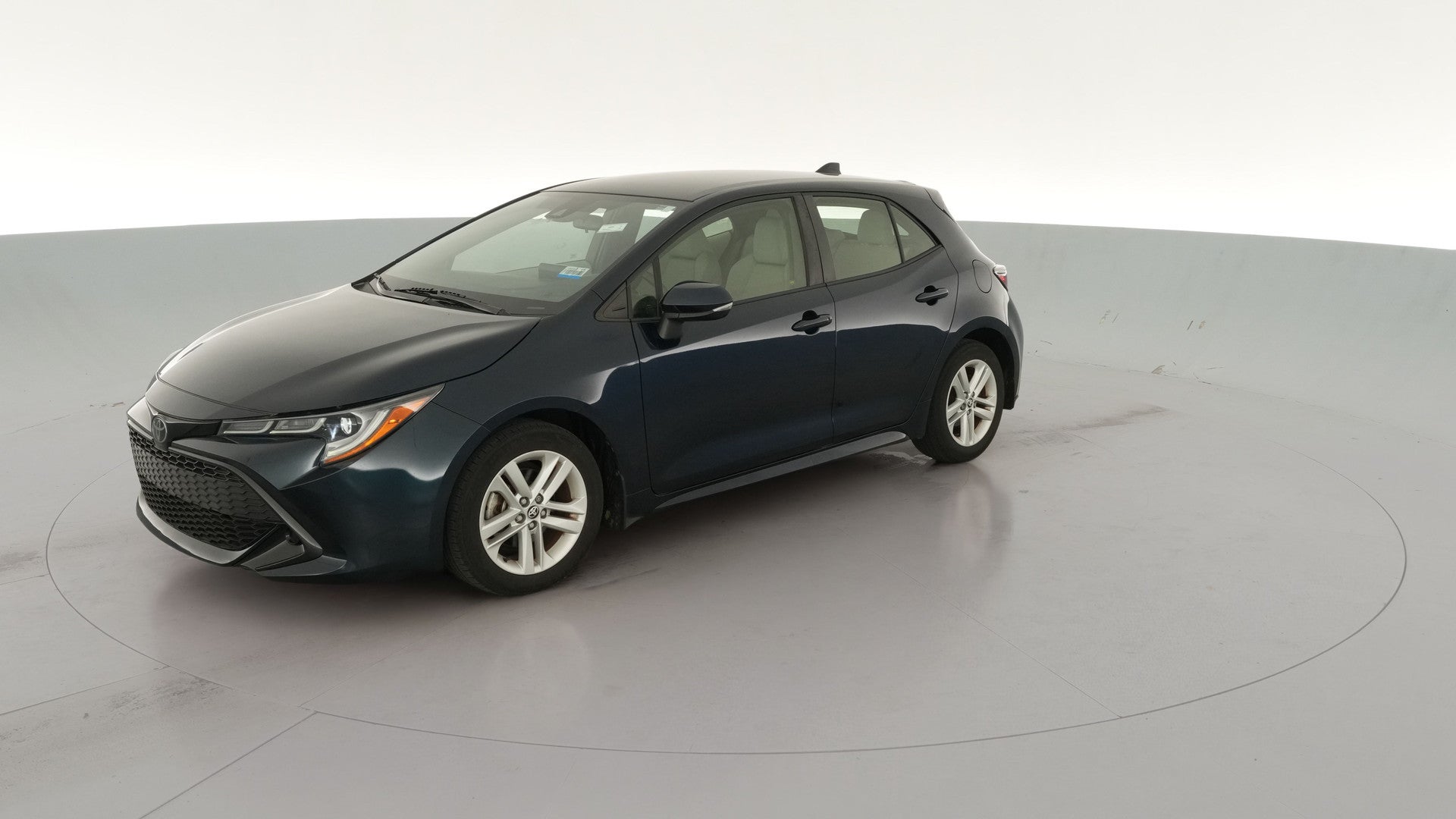 2021 Toyota Corolla Hatchback vehicle photo