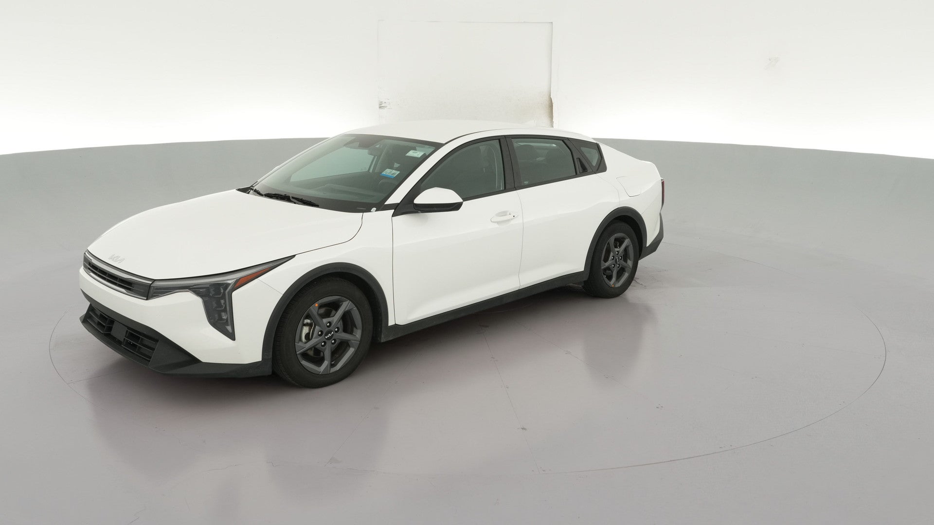 2025 Kia K4 vehicle photo