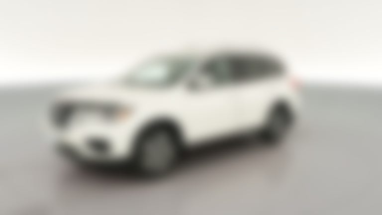 2018 Nissan Pathfinder vehicle photo