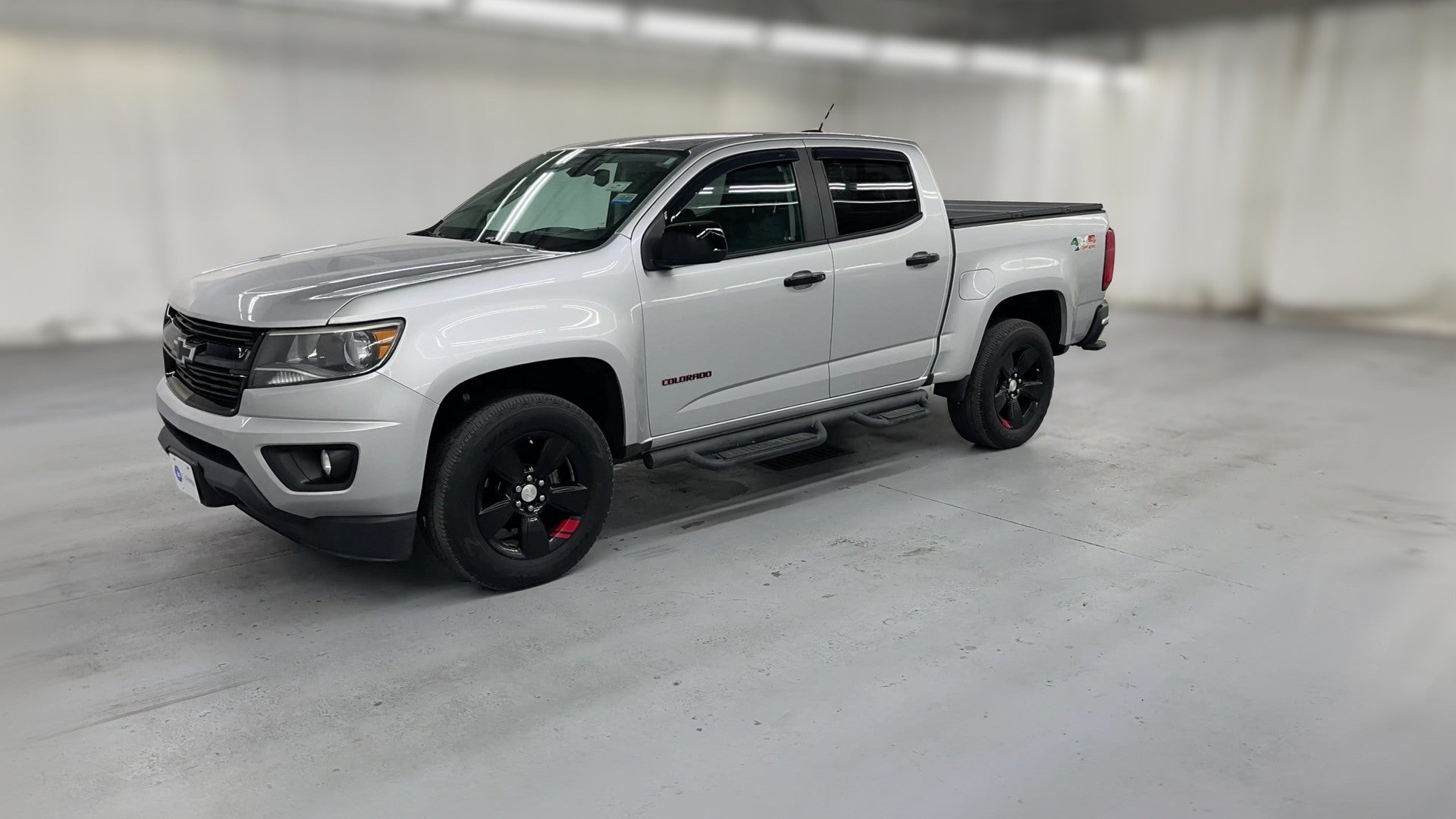 2018 Chevrolet Colorado Crew Cab vehicle photo