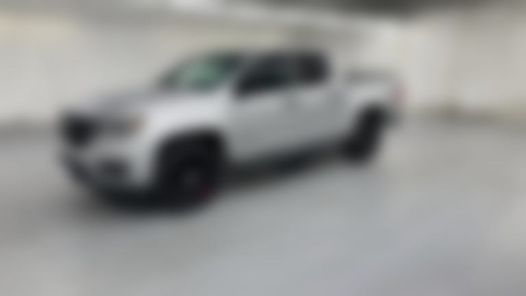 2018 Chevrolet Colorado Crew Cab vehicle photo