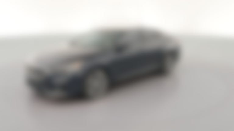 2017 Kia Cadenza vehicle photo