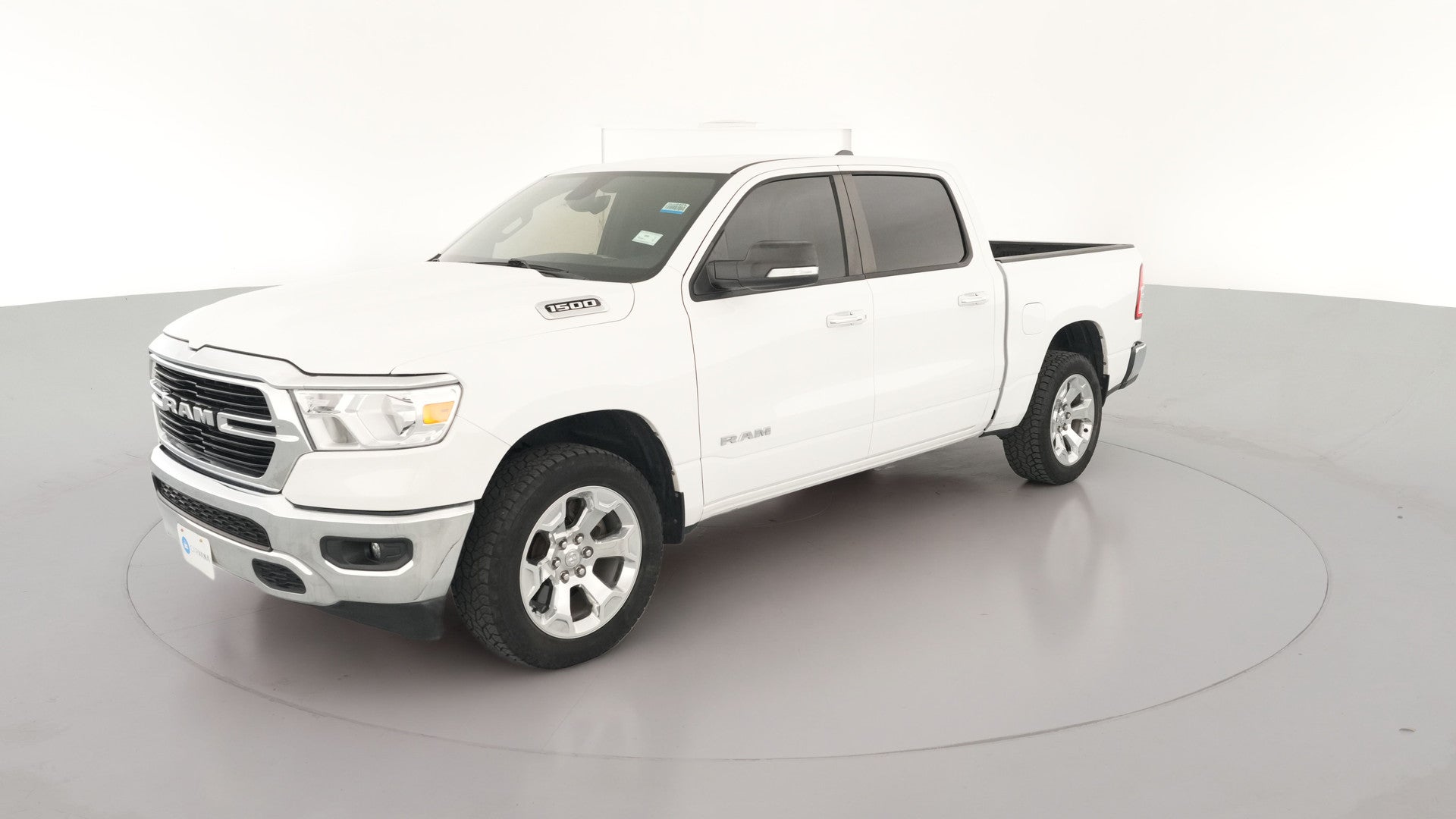2019 Ram 1500 Crew Cab vehicle photo