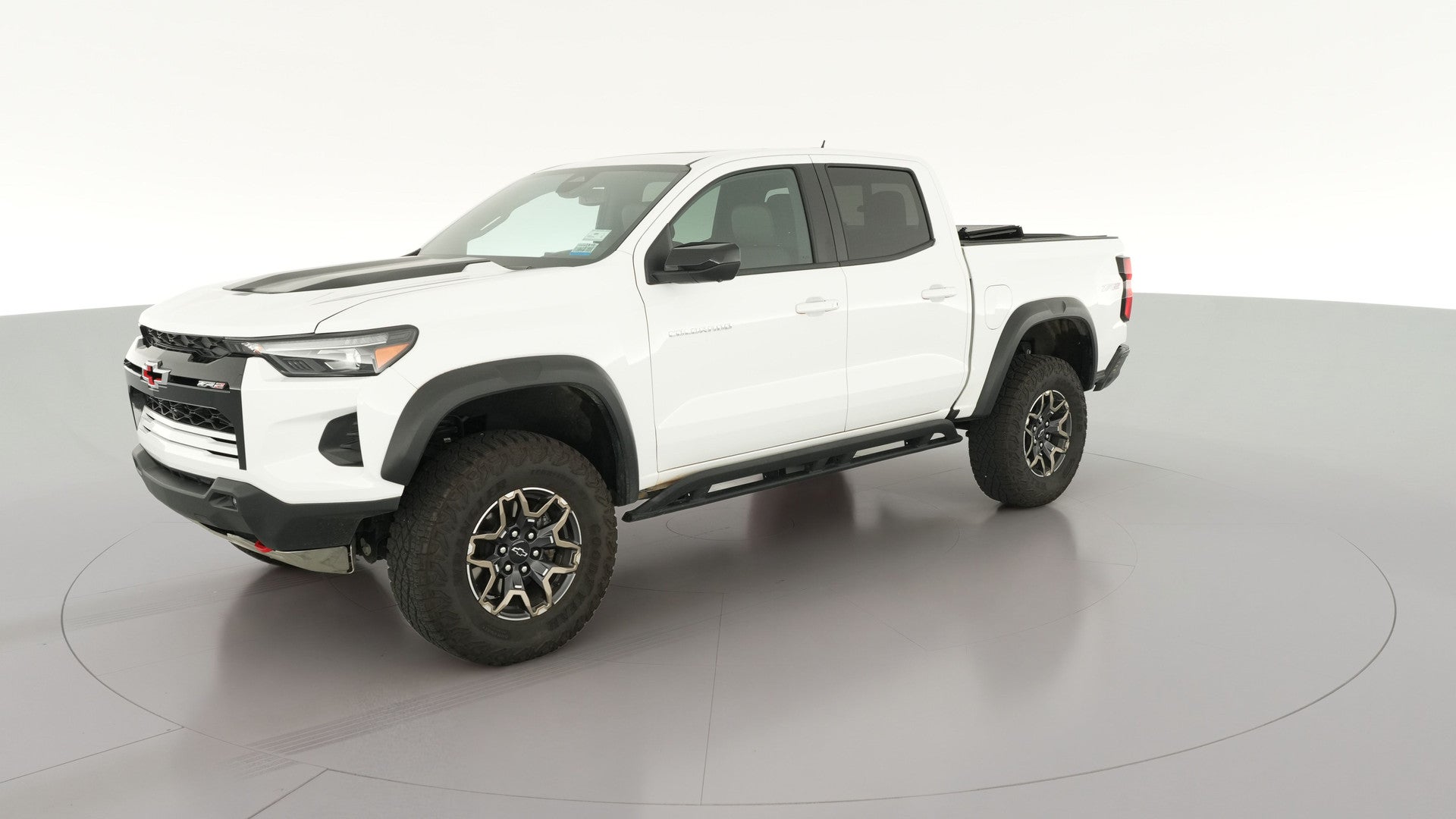 2025 Chevrolet Colorado Crew Cab vehicle photo