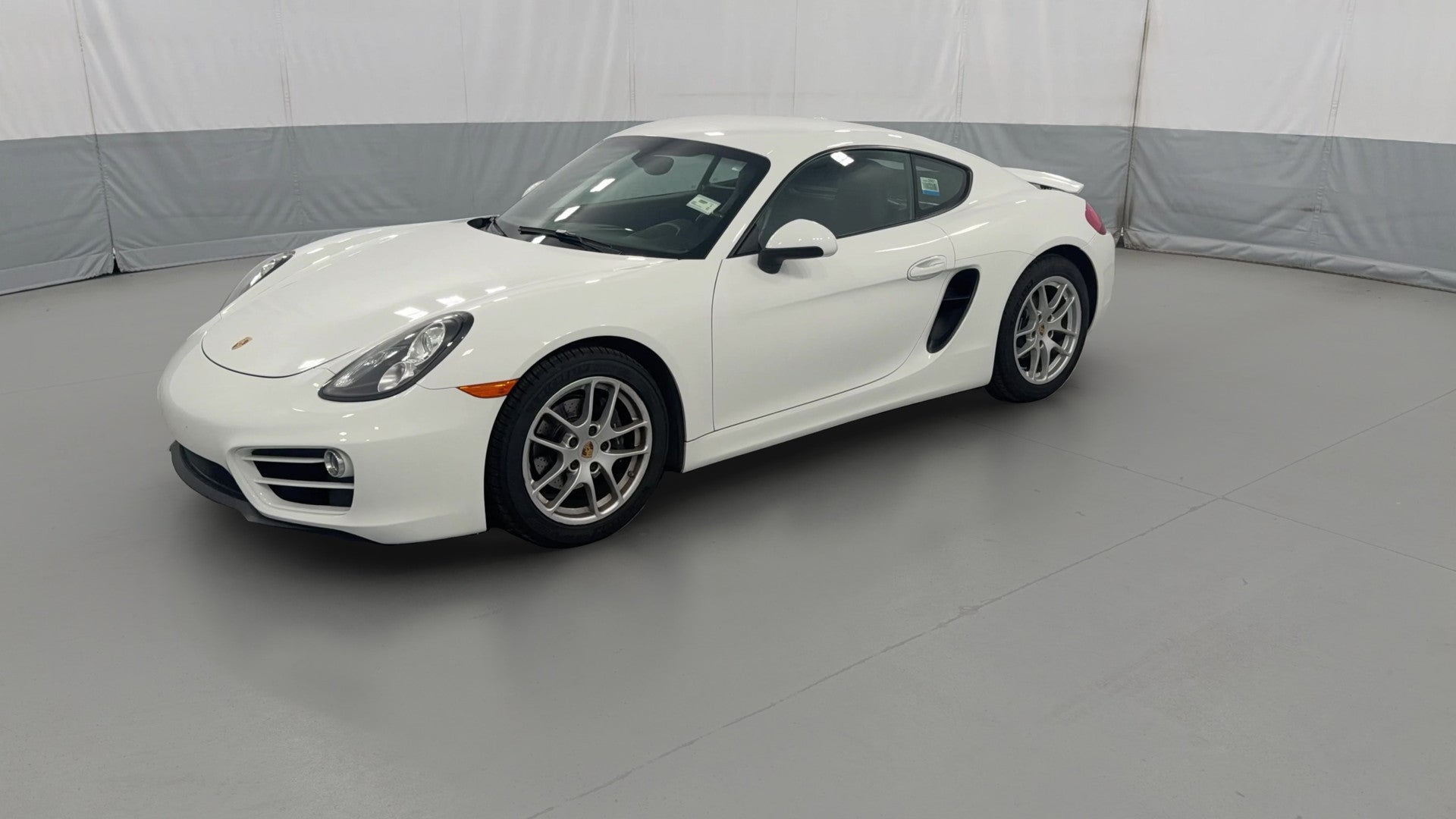 2014 Porsche Cayman vehicle photo