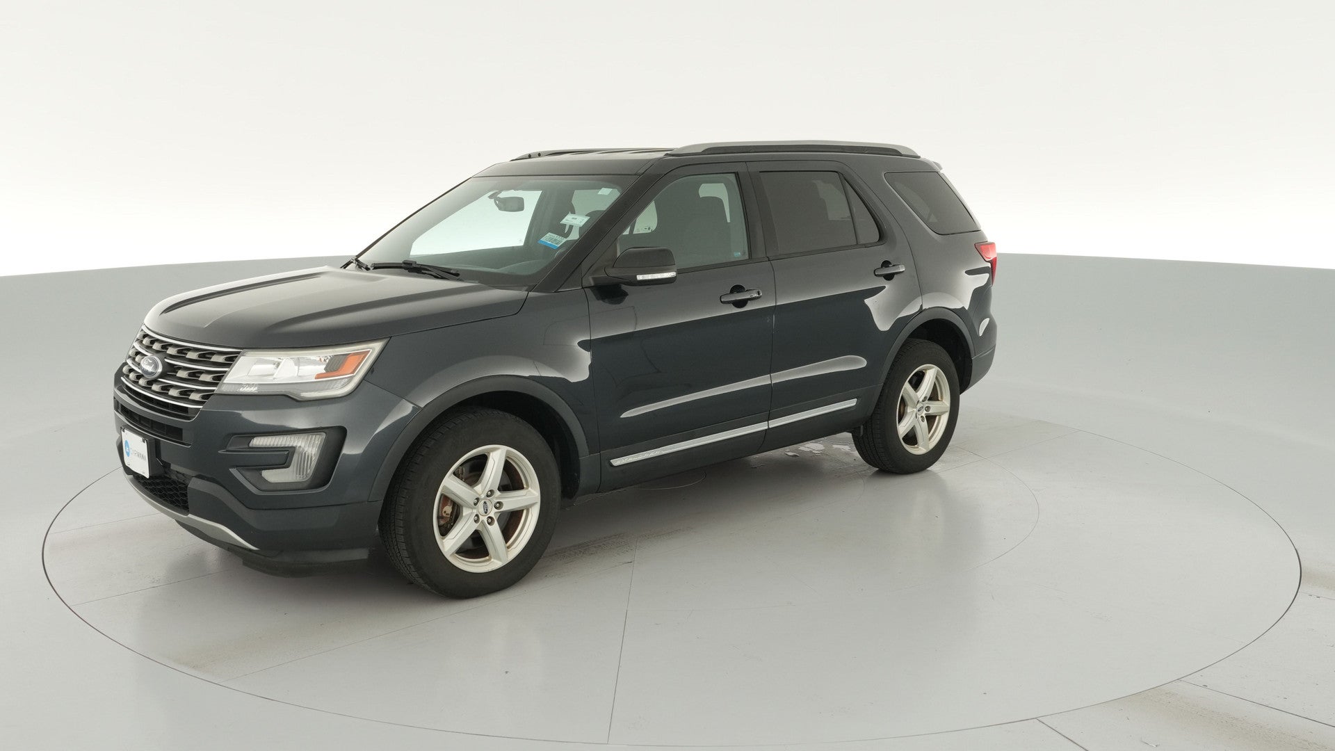 2017 Ford Explorer vehicle photo