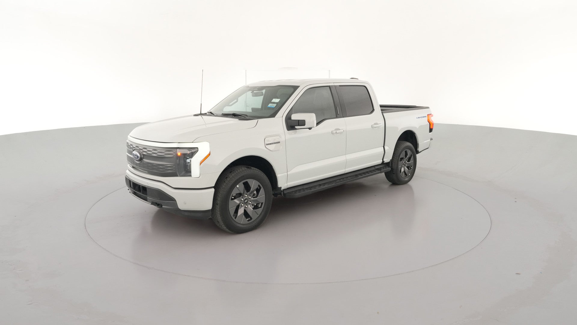 2023 Ford F150 Lightning vehicle photo