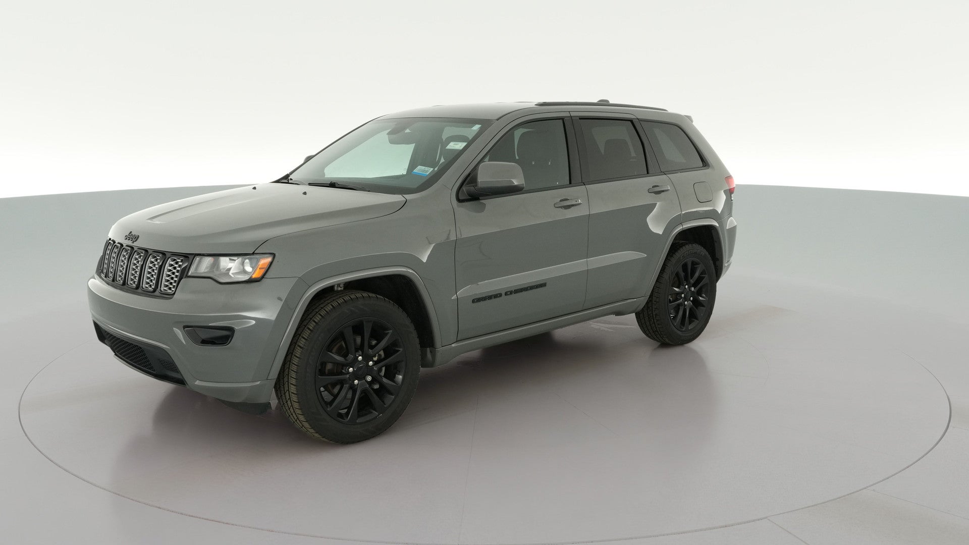 2020 Jeep Grand Cherokee vehicle photo