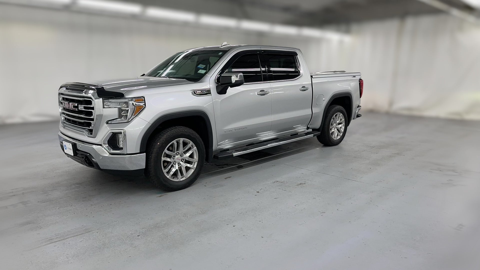 2020 GMC Sierra 1500 Crew Cab vehicle photo