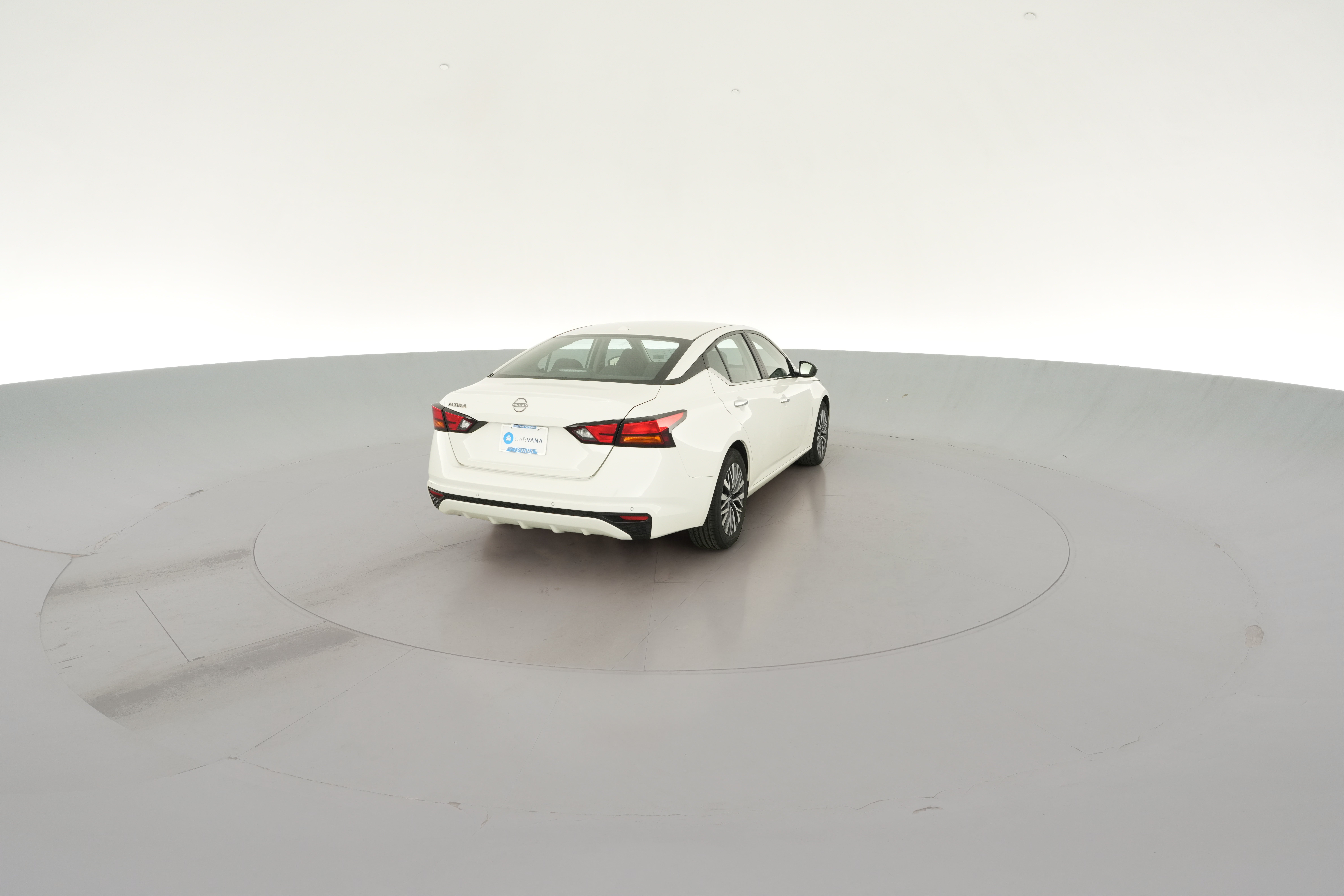 2025 Nissan Altima SV - Photo 32