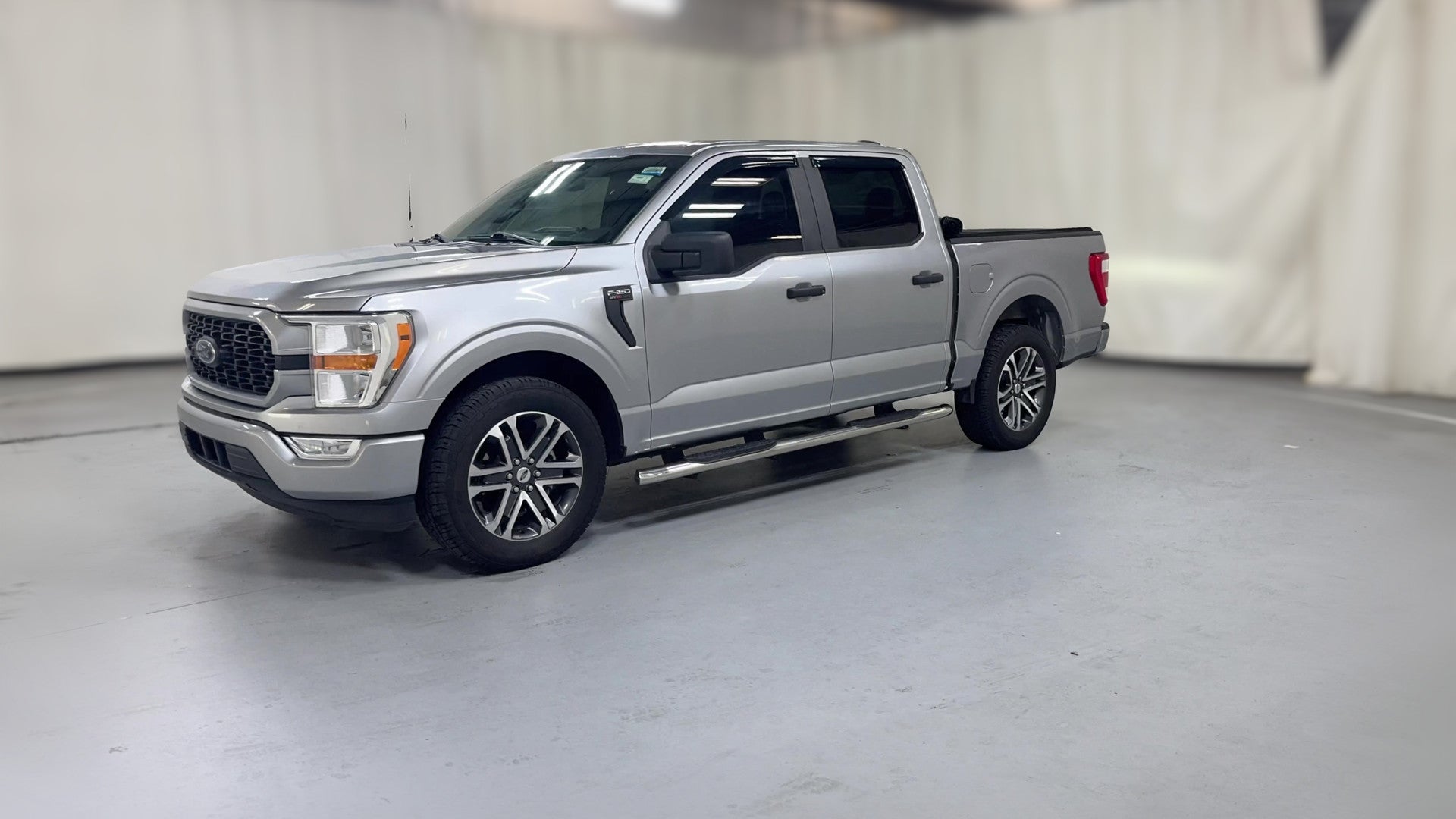 2022 Ford F150 SuperCrew Cab vehicle photo
