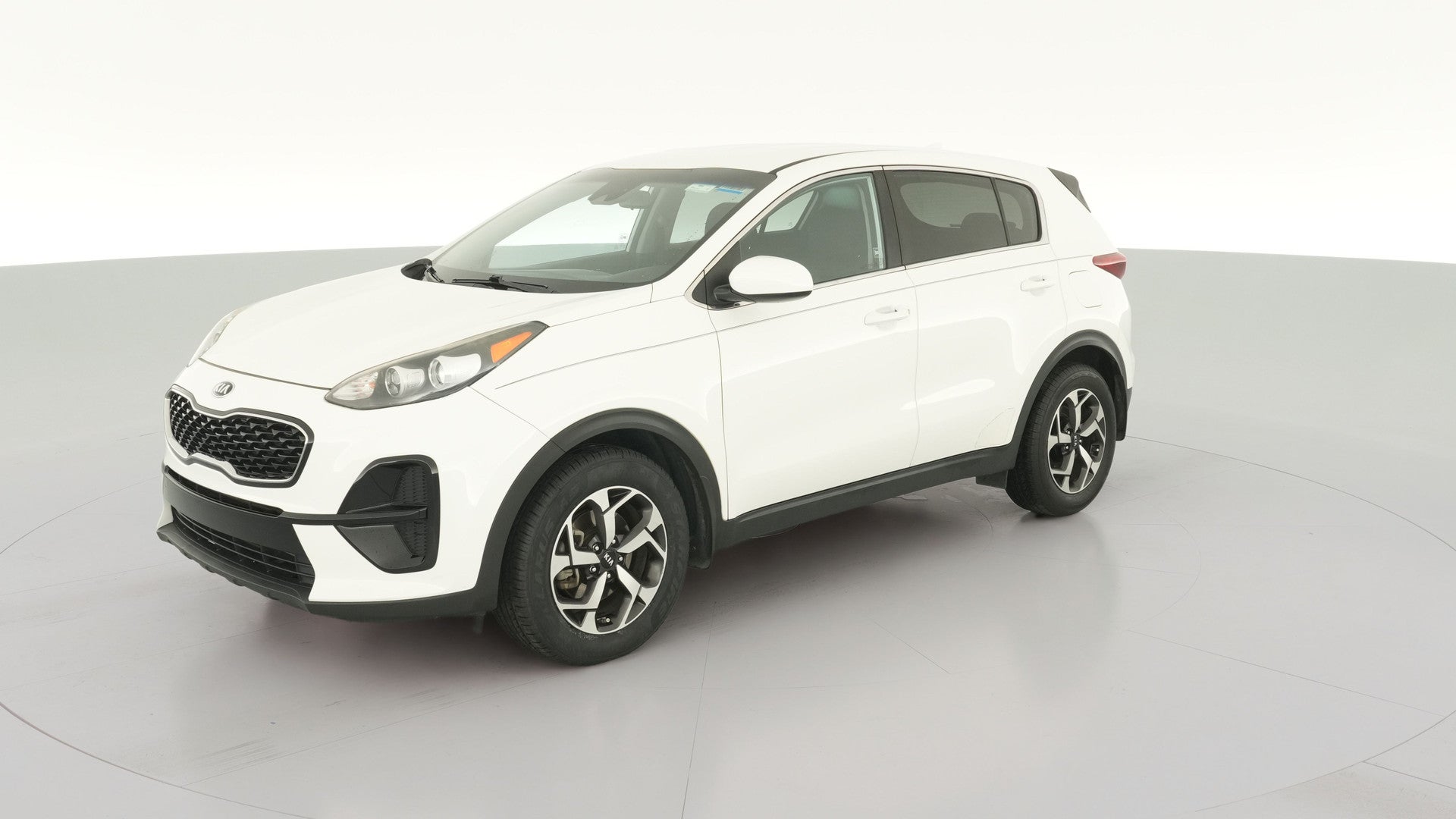2020 Kia Sportage vehicle photo