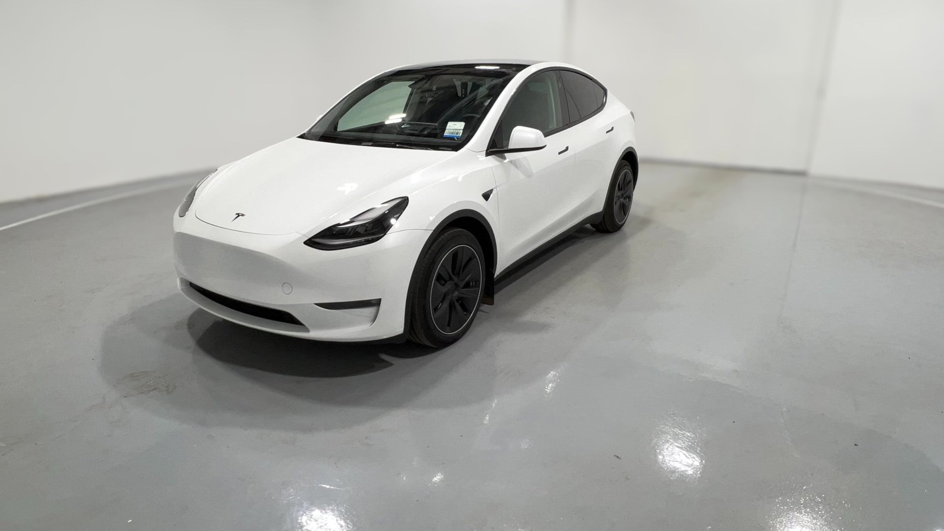 2023 Tesla Model Y vehicle photo