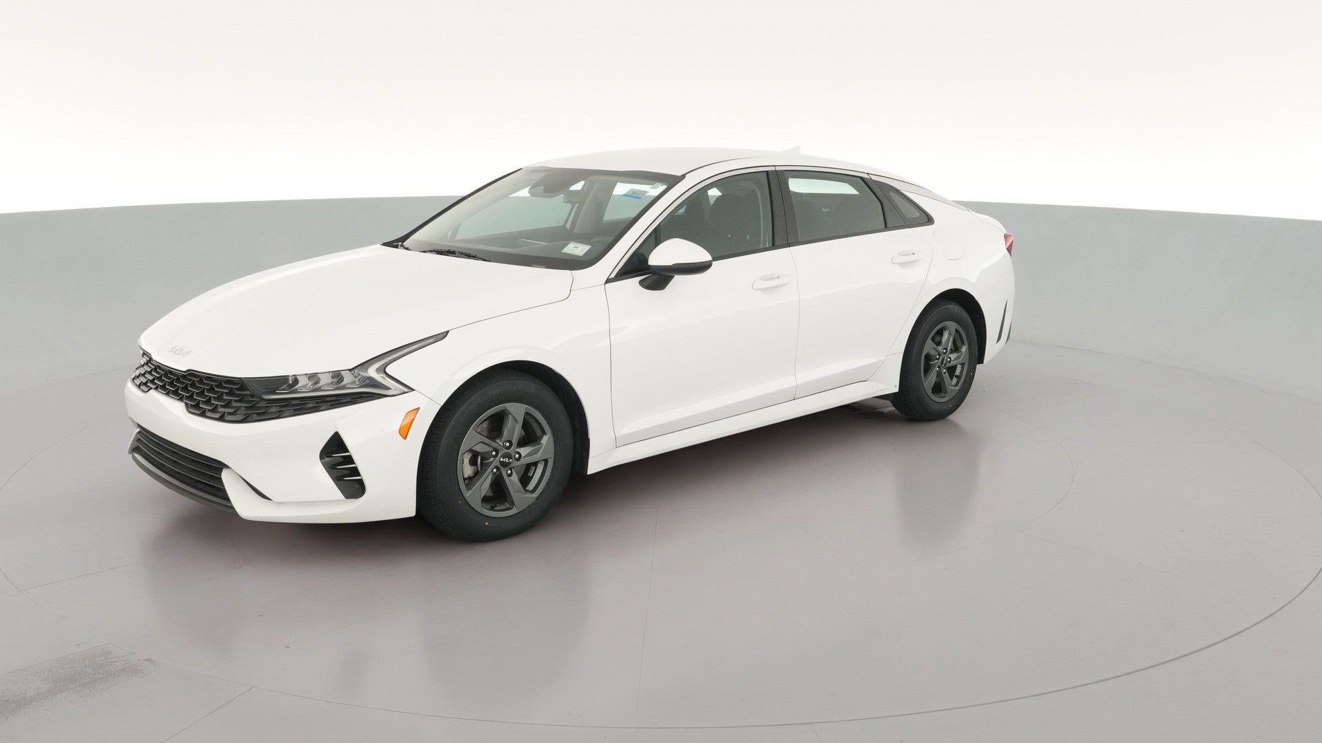 2022 Kia K5 vehicle photo