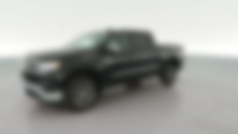 2023 Chevrolet Silverado 1500 Crew Cab vehicle photo
