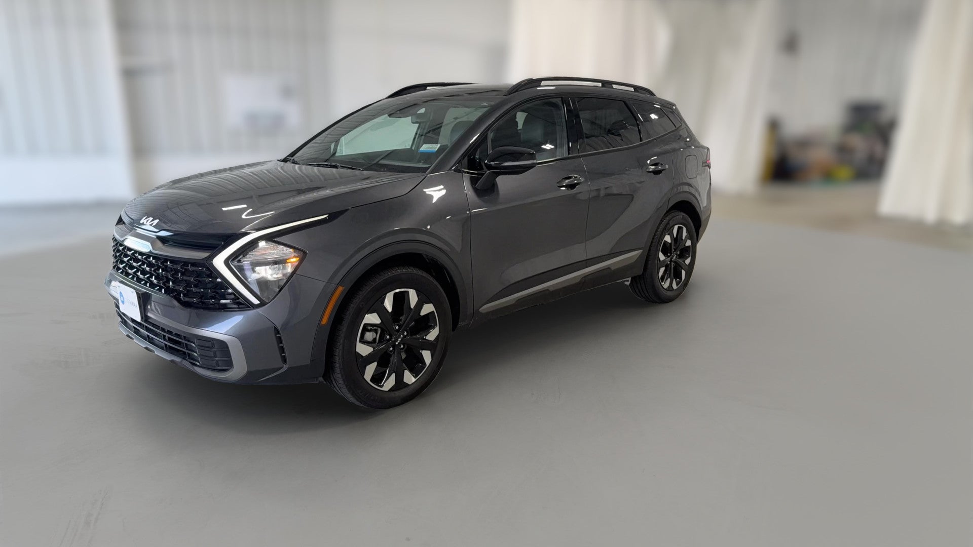 2023 Kia Sportage Plug-in Hybrid vehicle photo
