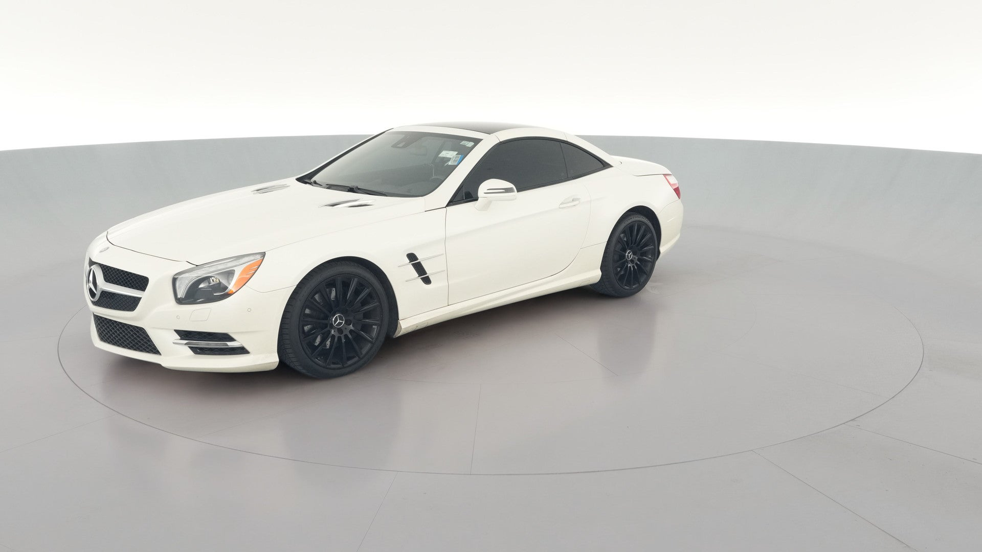 2015 Mercedes-Benz SL-Class vehicle photo