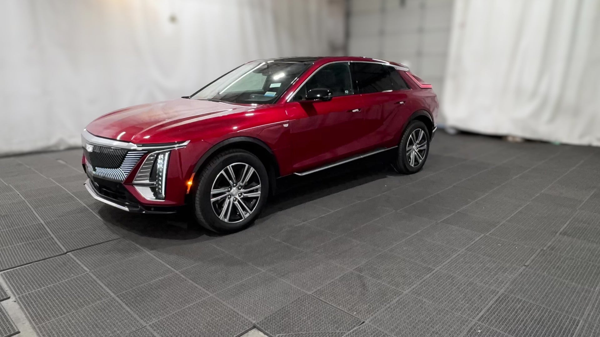 2025 Cadillac LYRIQ vehicle photo