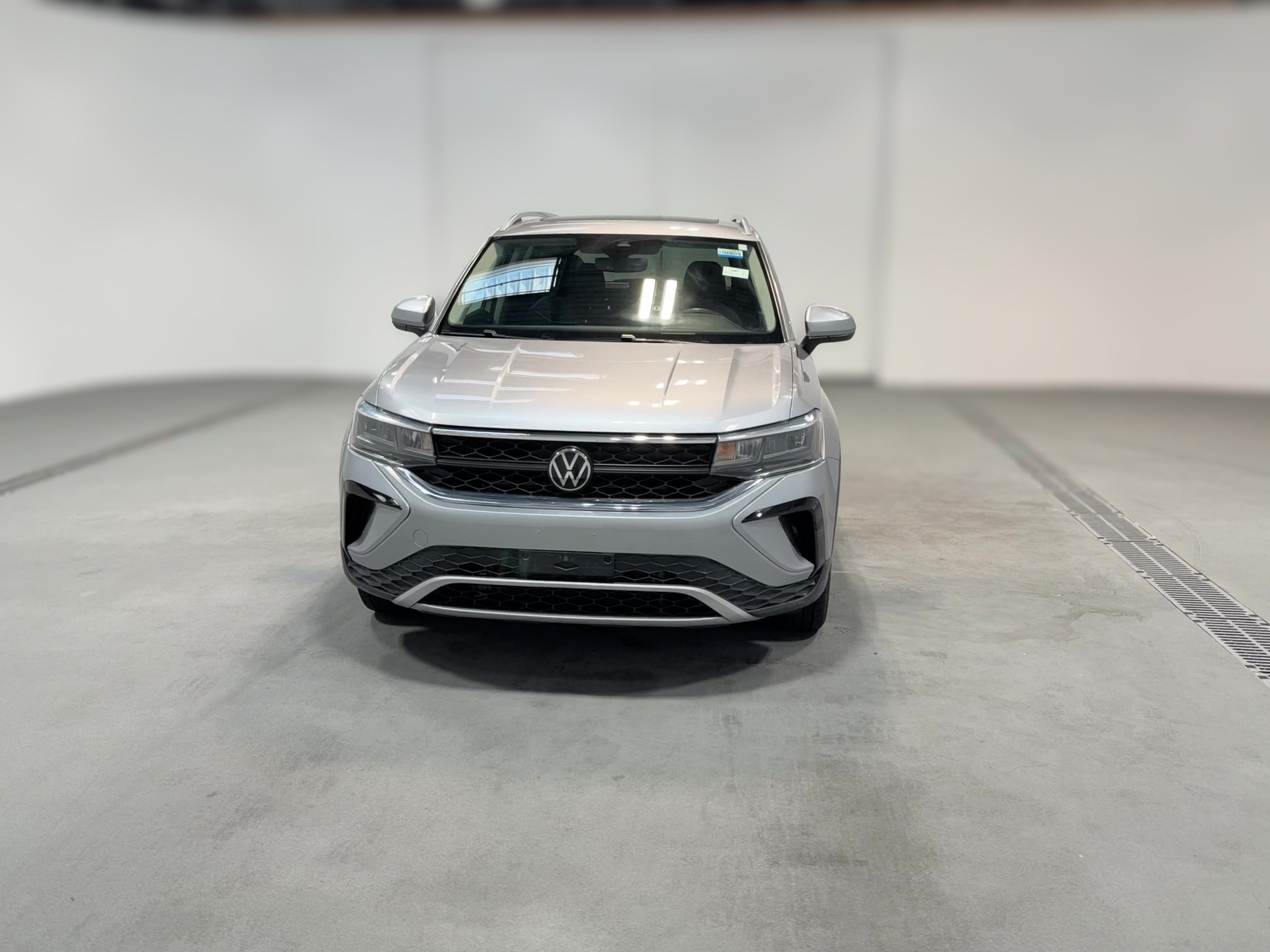 2023 Volkswagen Taos SE - Photo 23