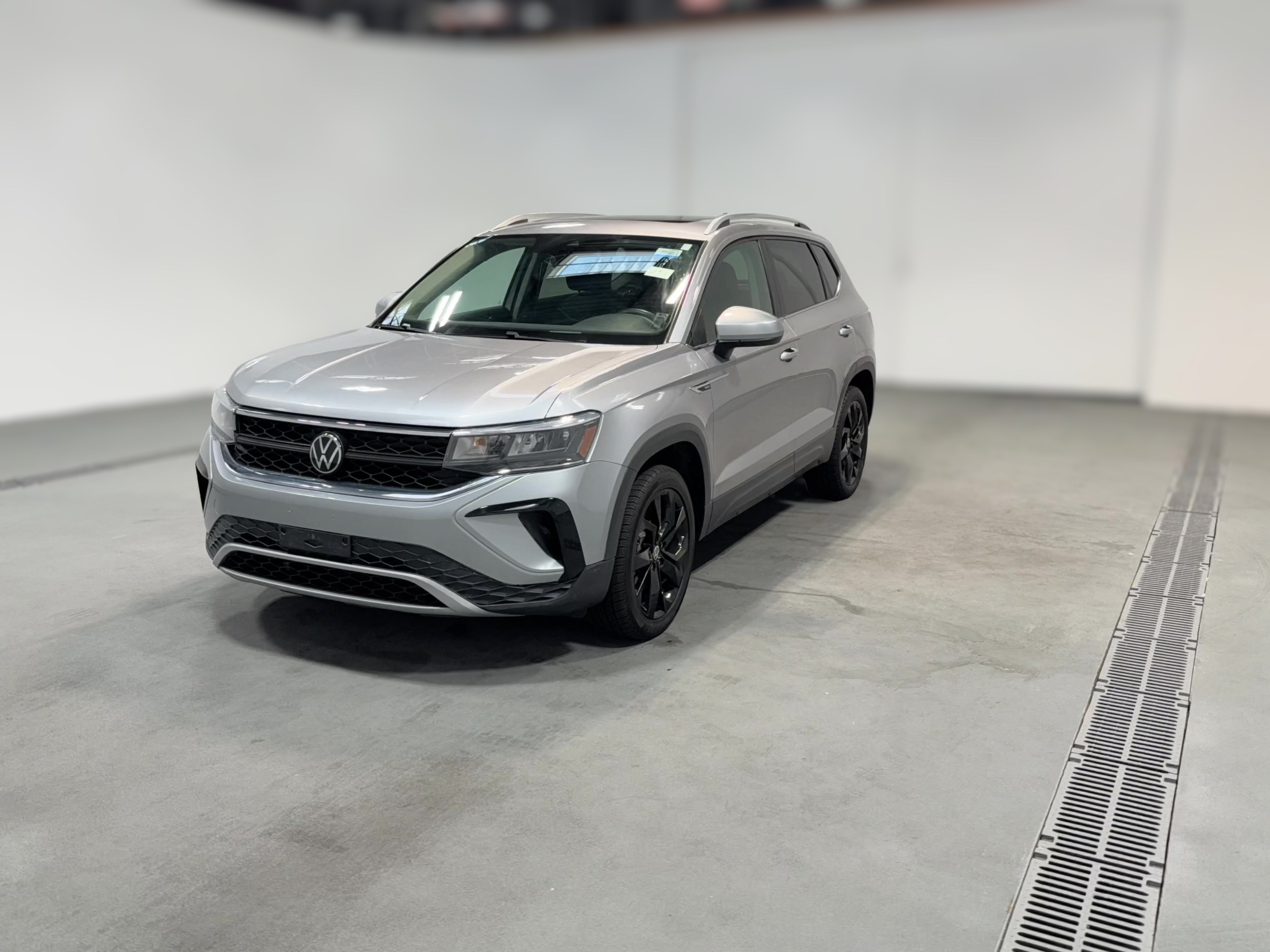 2023 Volkswagen Taos SE - Photo 24
