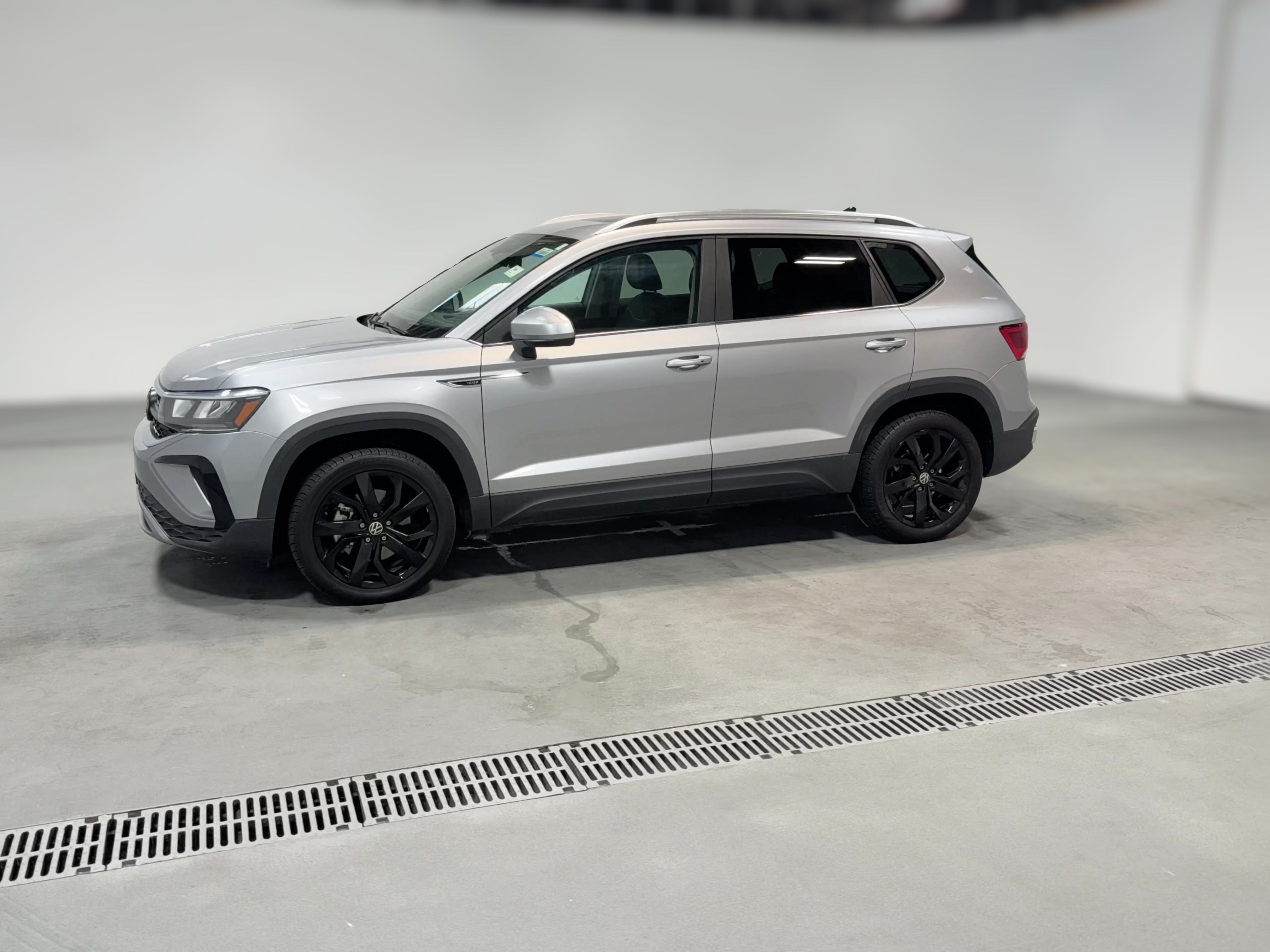 2023 Volkswagen Taos SE - Photo 26