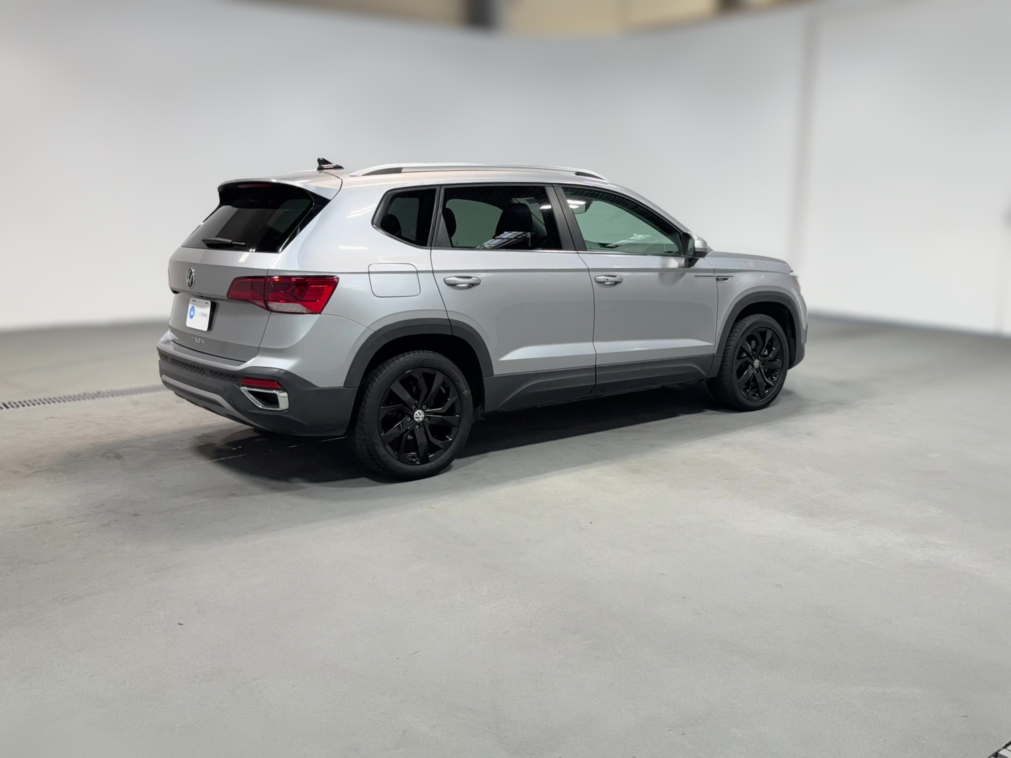 2023 Volkswagen Taos SE - Photo 33