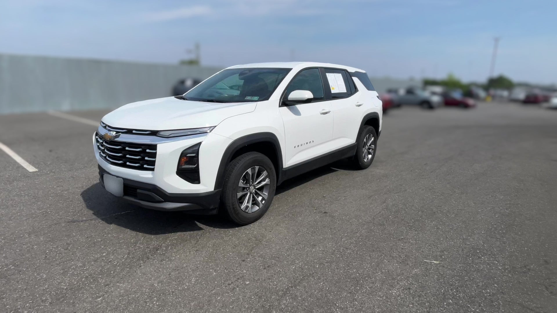 2025 Chevrolet Equinox vehicle photo