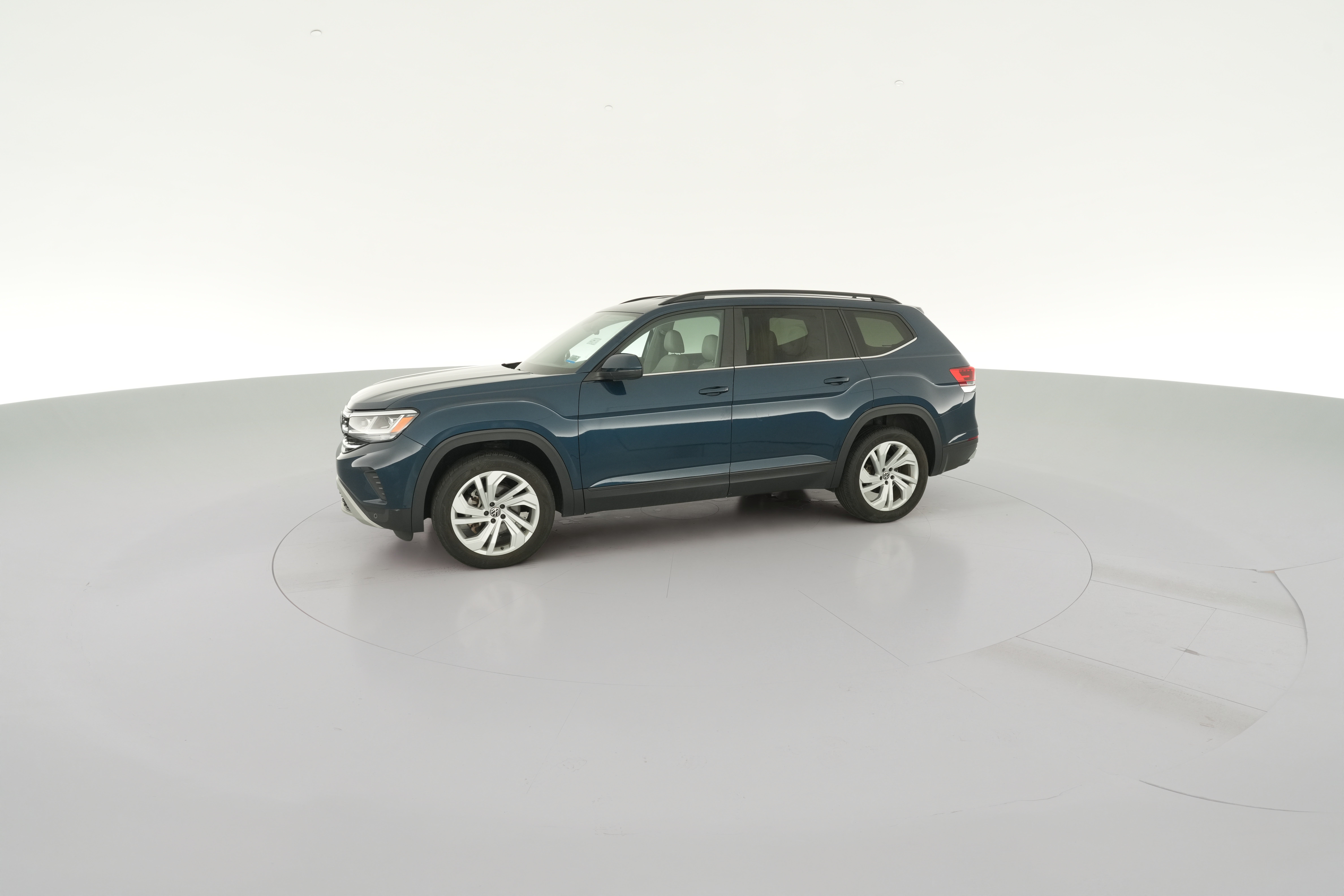 2021 Volkswagen Atlas SE w/Tech - Photo 24