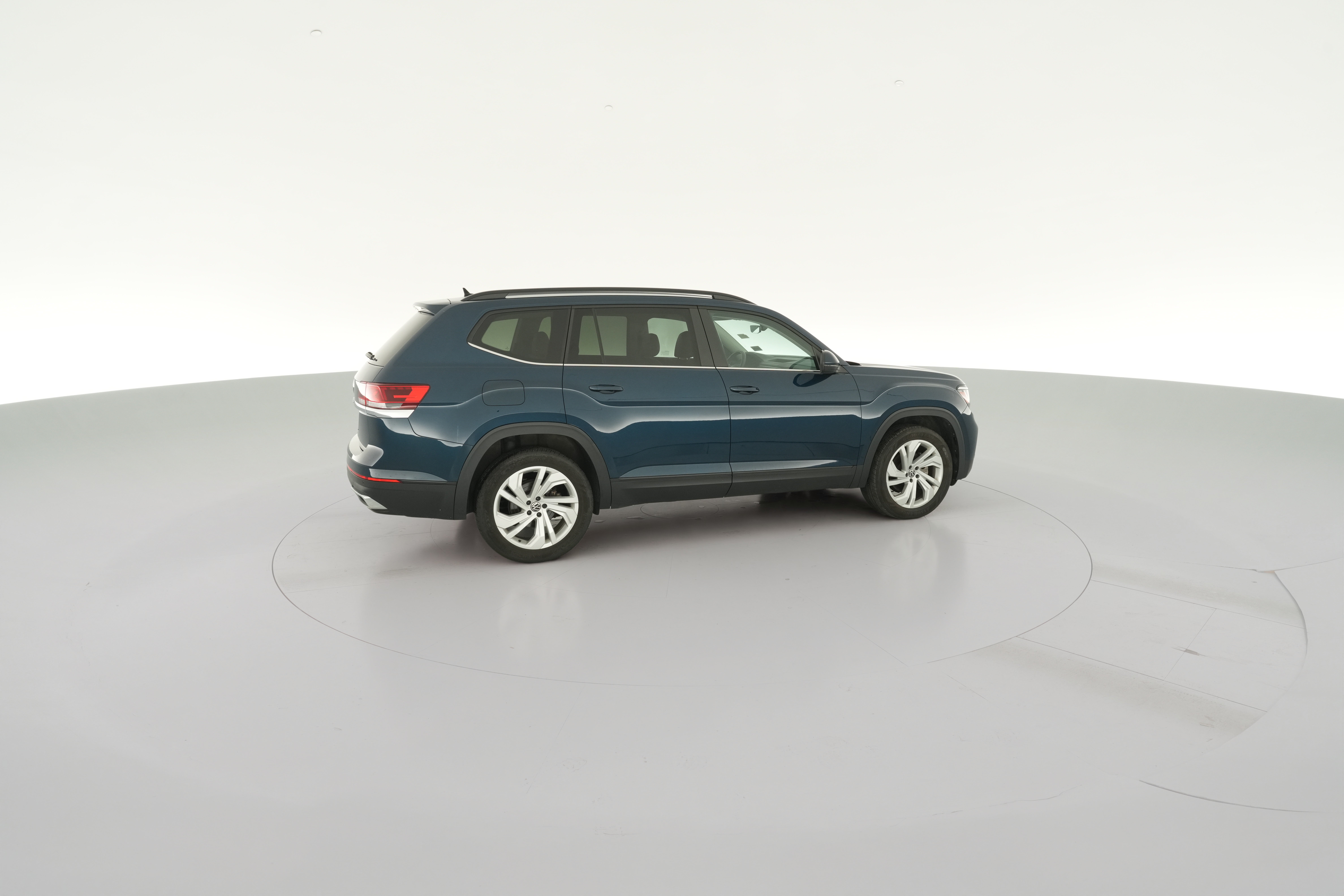 2021 Volkswagen Atlas SE w/Tech - Photo 32