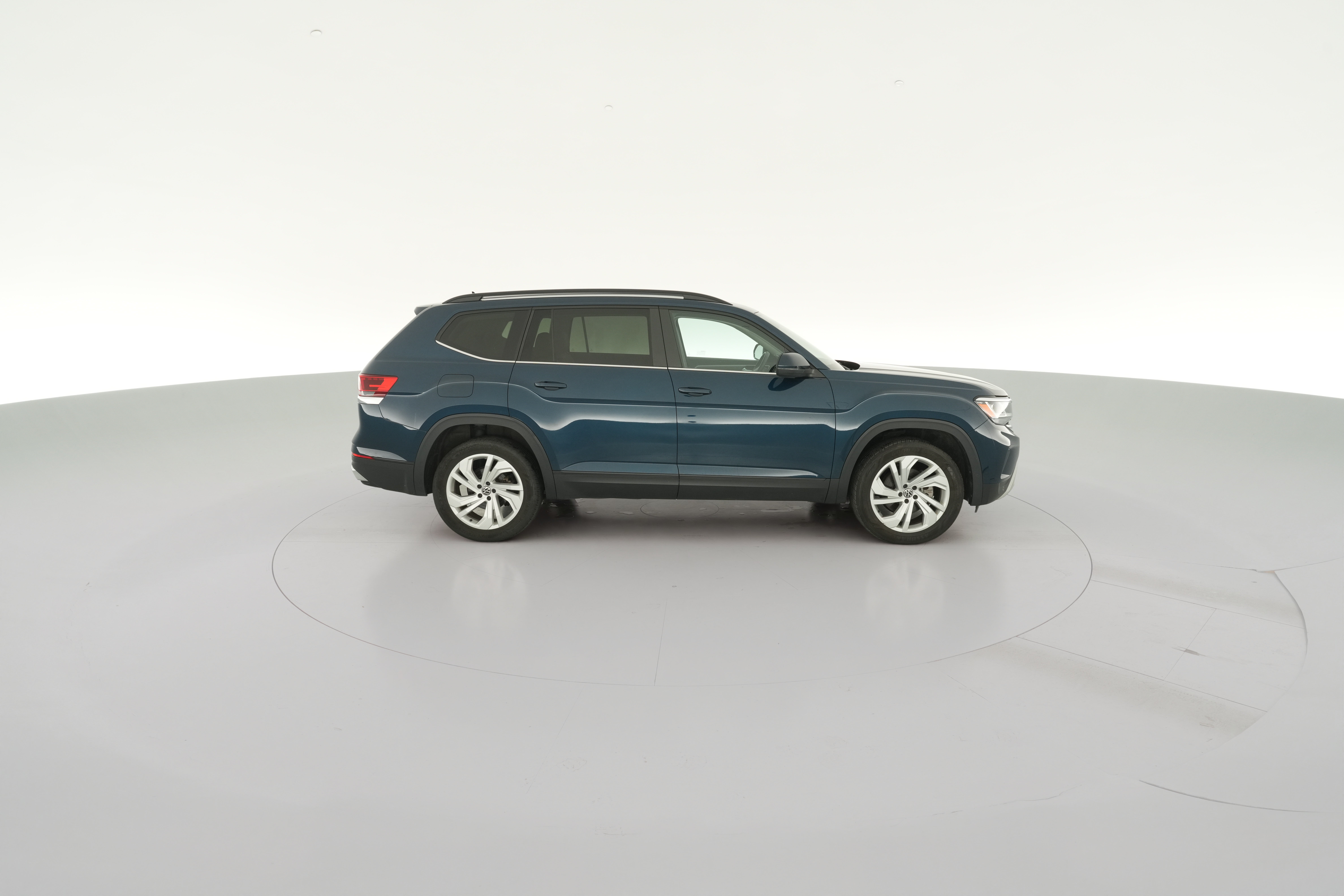 2021 Volkswagen Atlas SE w/Tech - Photo 33