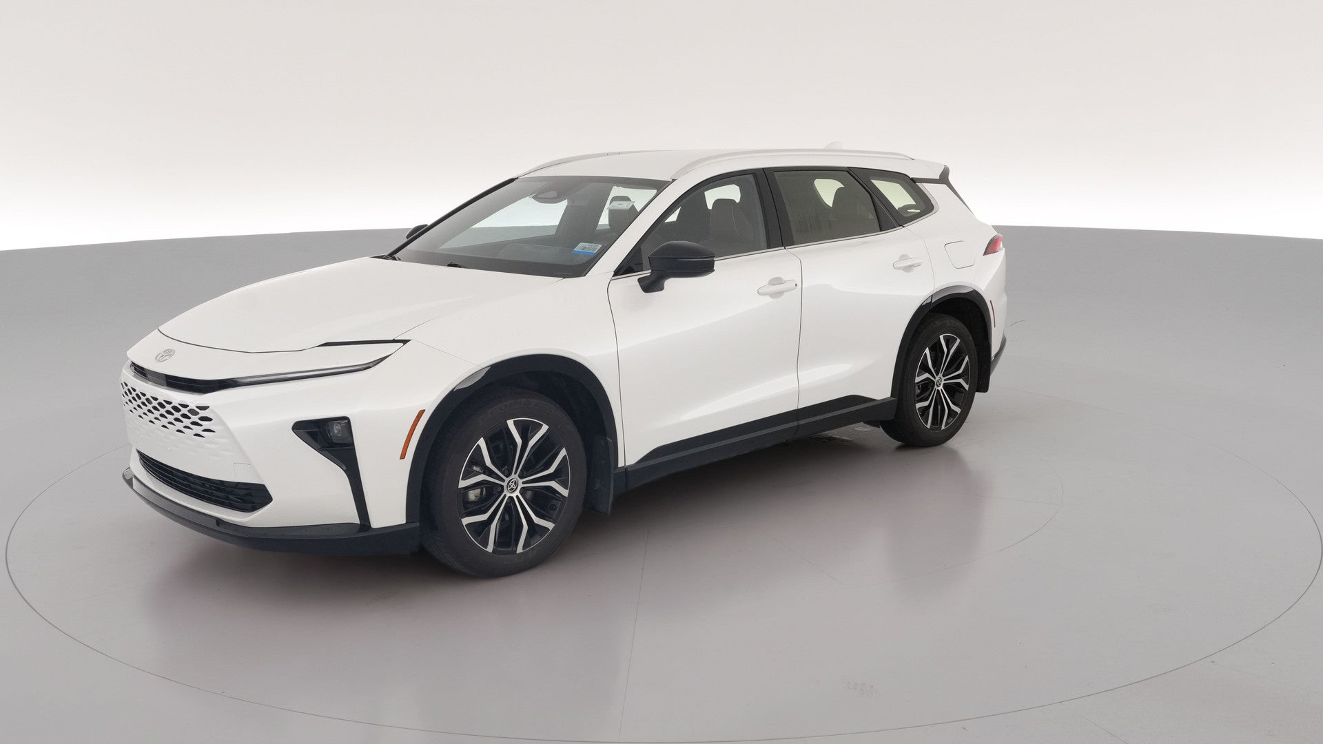 2025 Toyota Crown Signia vehicle photo