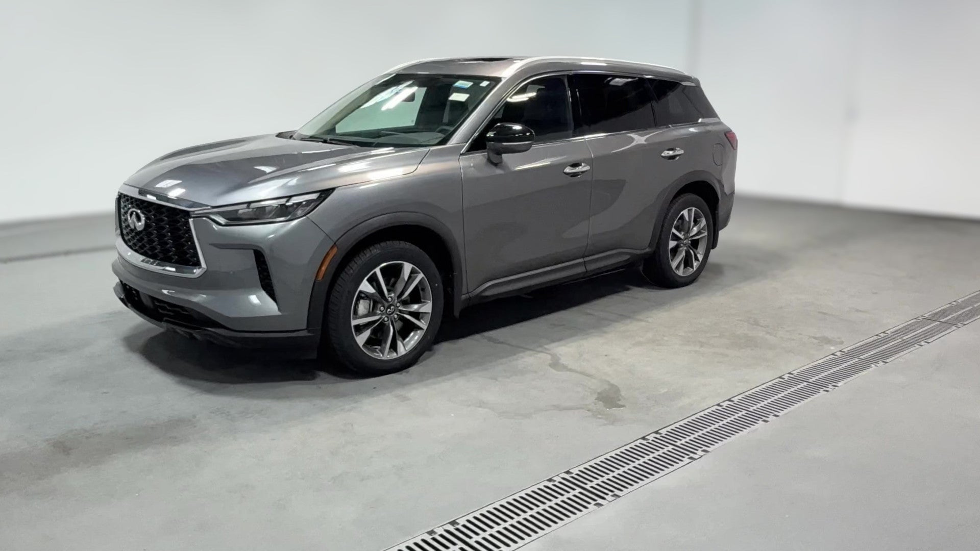 2023 INFINITI QX60 vehicle photo