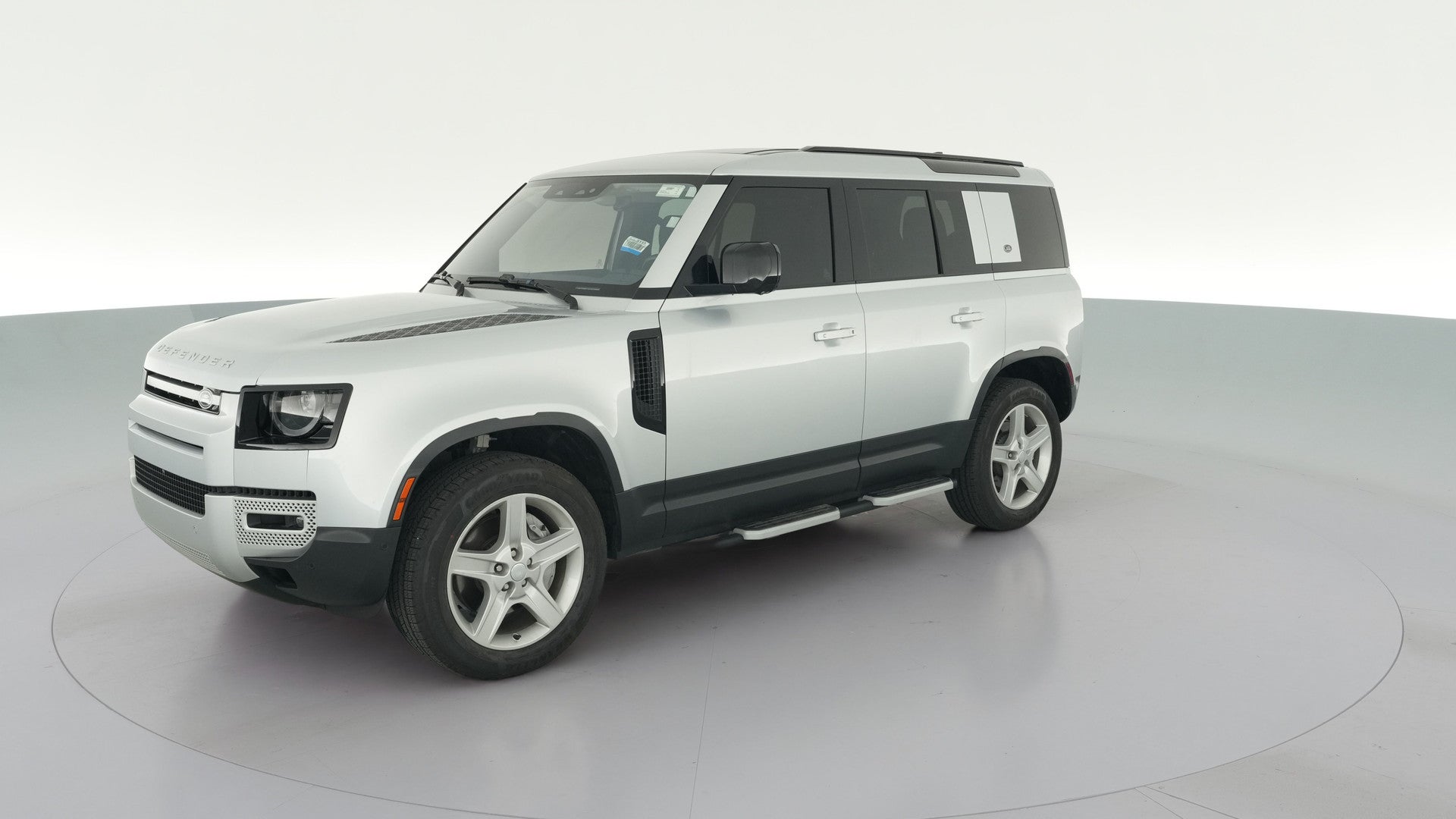 2022 Land Rover Defender 110 vehicle photo