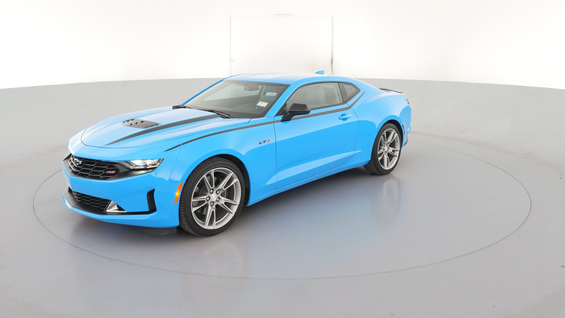 2023 Chevrolet Camaro vehicle photo