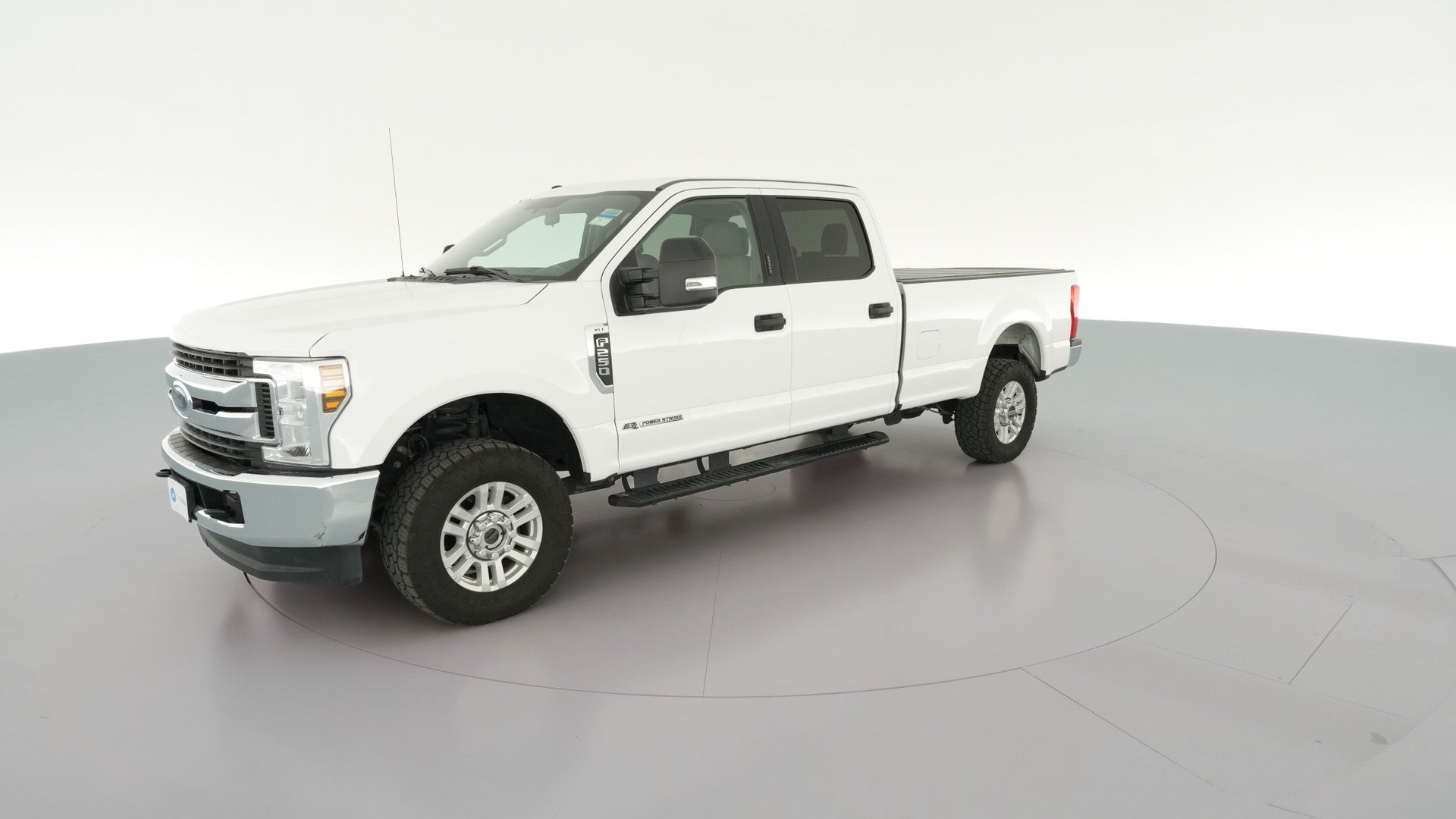 2019 Ford F250 Super Duty Crew Cab vehicle photo