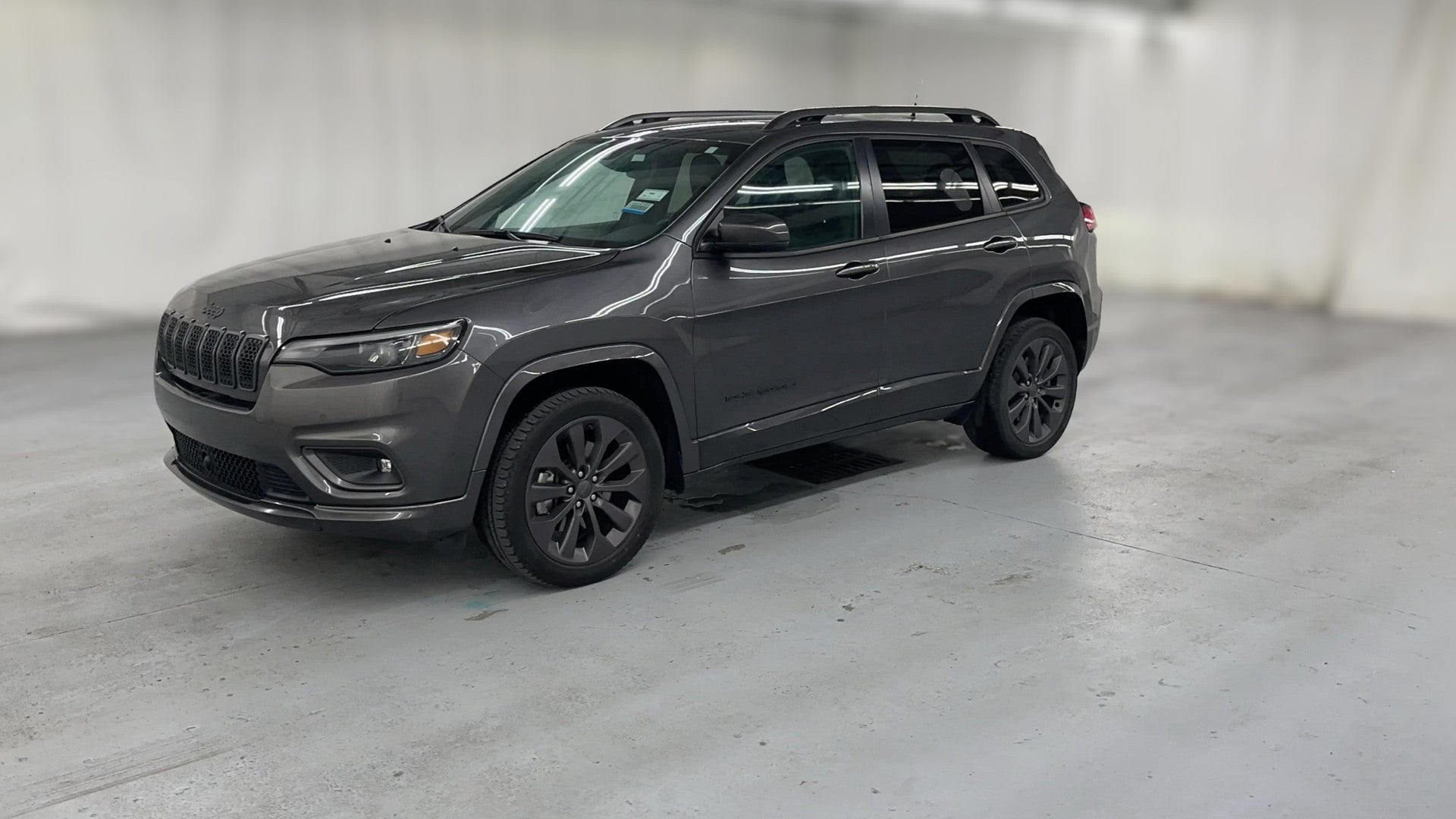 2019 Jeep Cherokee vehicle photo