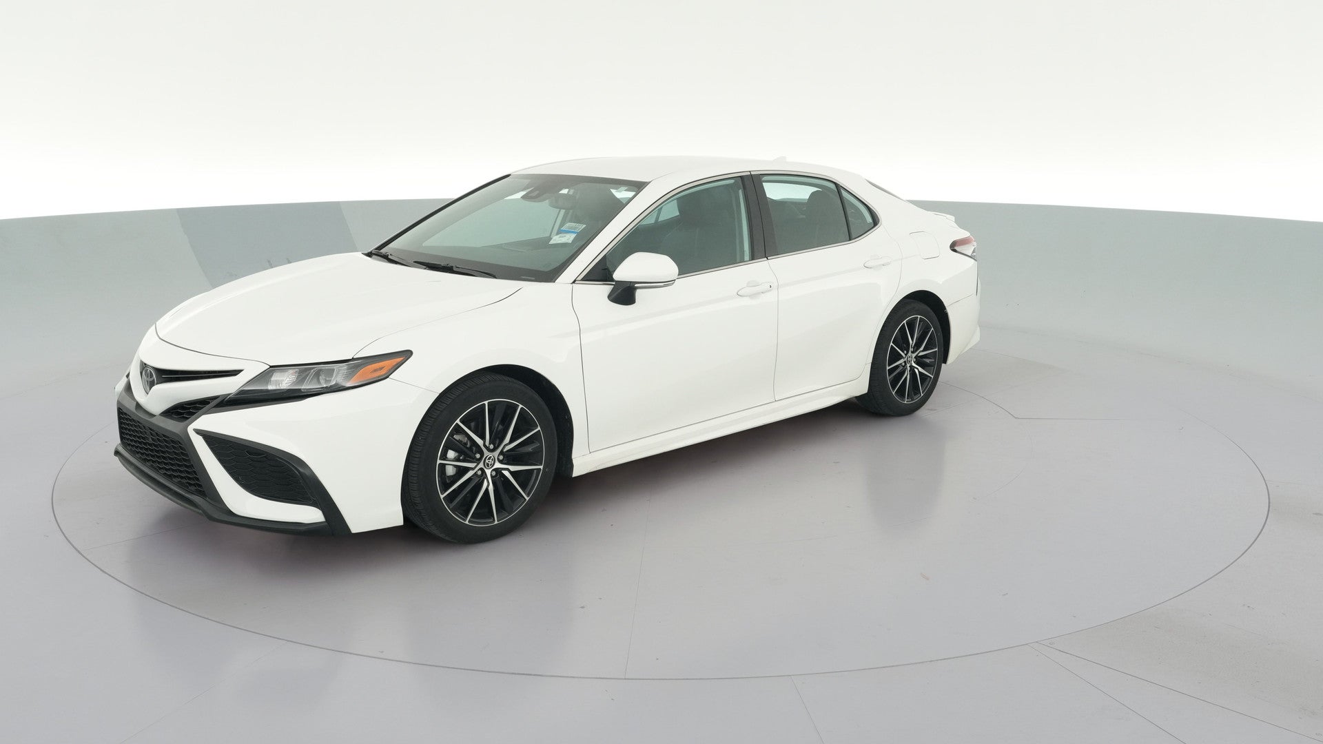 2022 Toyota Camry vehicle photo