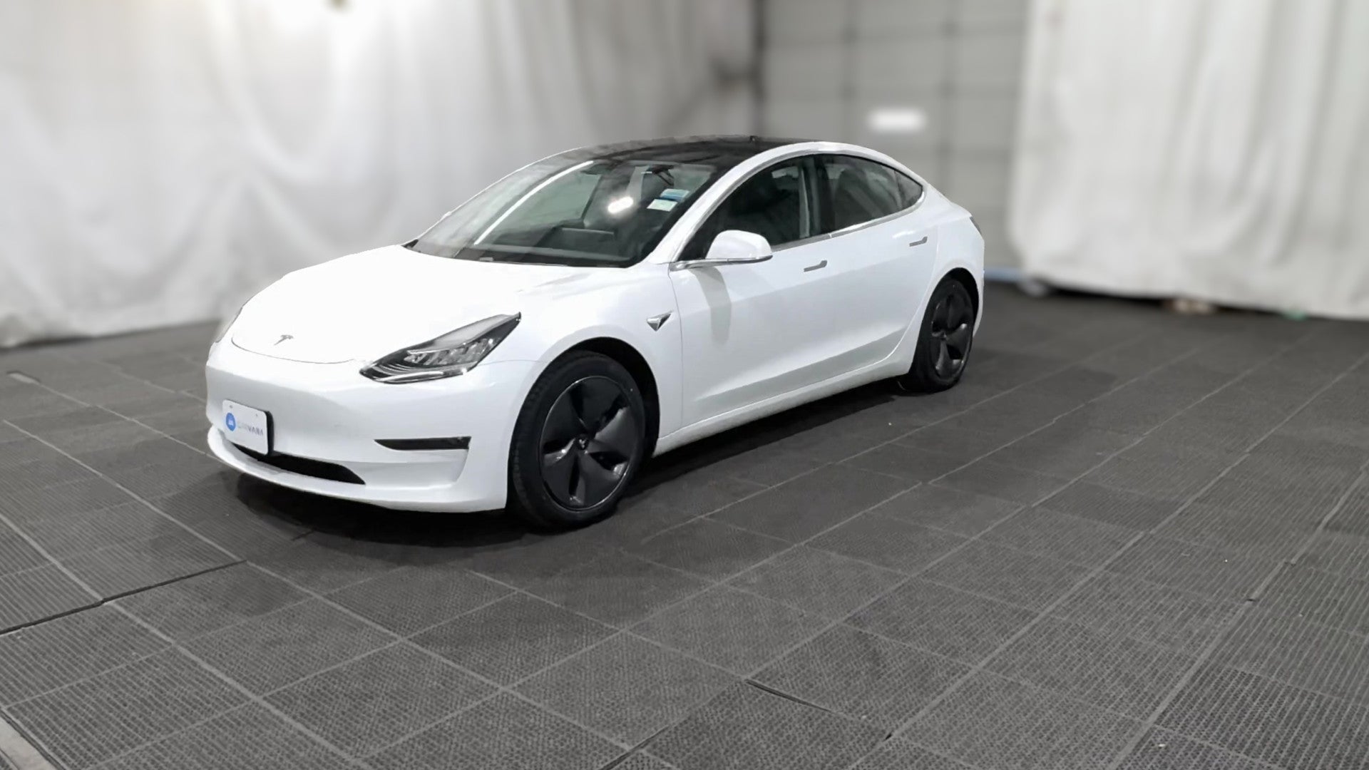 2020 Tesla Model 3 vehicle photo
