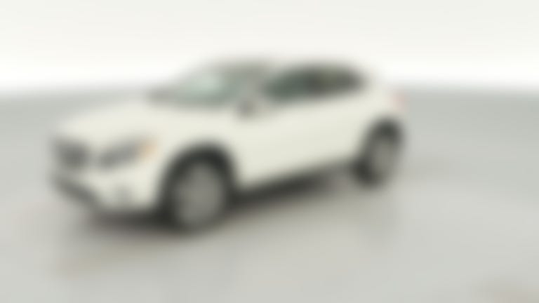 2018 Mercedes-Benz GLA vehicle photo
